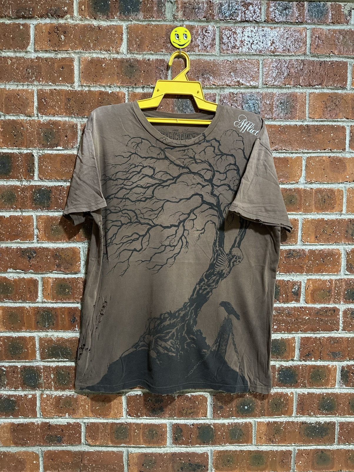 Affliction × Vintage Thrashed Vintage Affliction Tree Of Souls Distress Tee Size US L / EU 52-54 / 3 - 1 Thumbnail