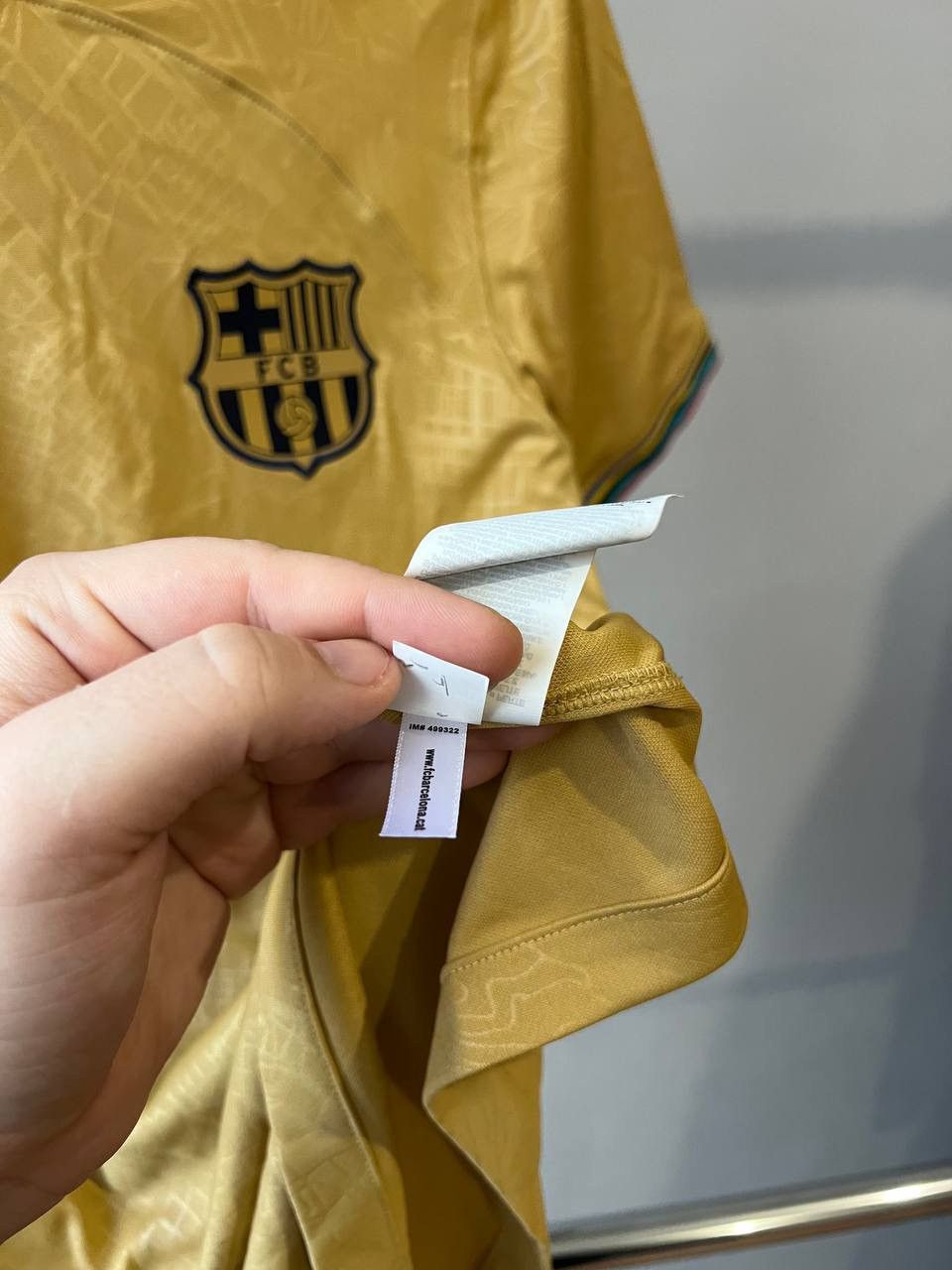 Nike NEW 2022/23 BARCELONA FC AWAY SOCCER JERSEY FOOTBALL SHIRTXS Size US XS / EU 42 / 0 - 13 Thumbnail