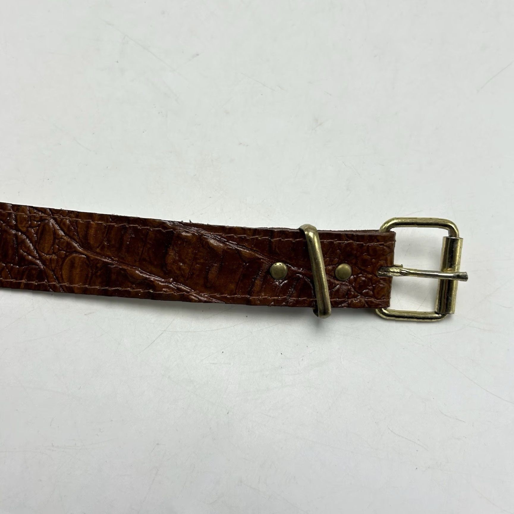 VINTAGE 90s Belt Womens Medium Gold Chain Detail Faux 