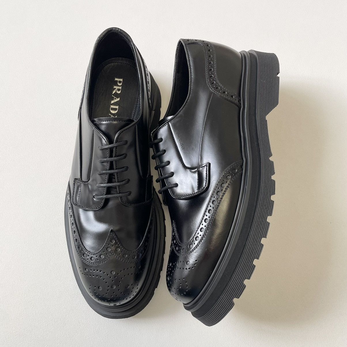 Prada A/W 19 Spazzolato Leather Brogue Shoes Size US 10 / EU 43 - 21 Thumbnail