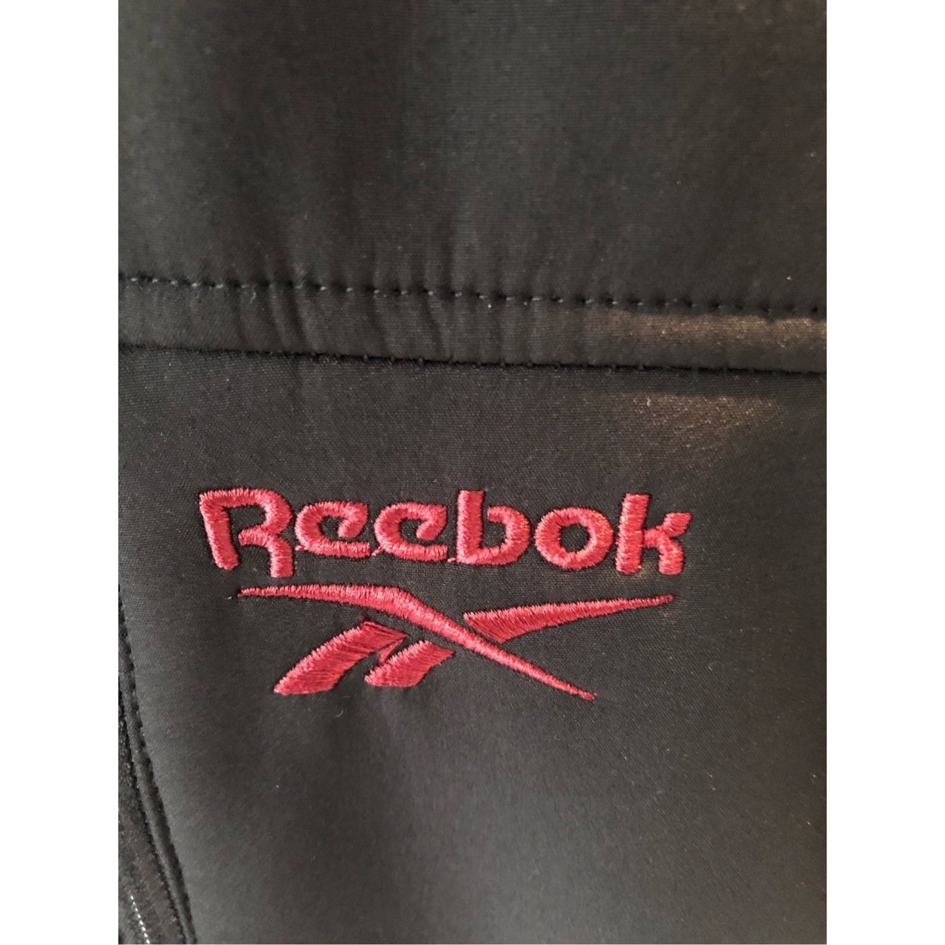 Reebok Reebok Women’s Maroon and Black Zip Up Activewear Vest Jacket Size L NWT Size L / US 10 / IT 46 - 3 Thumbnail