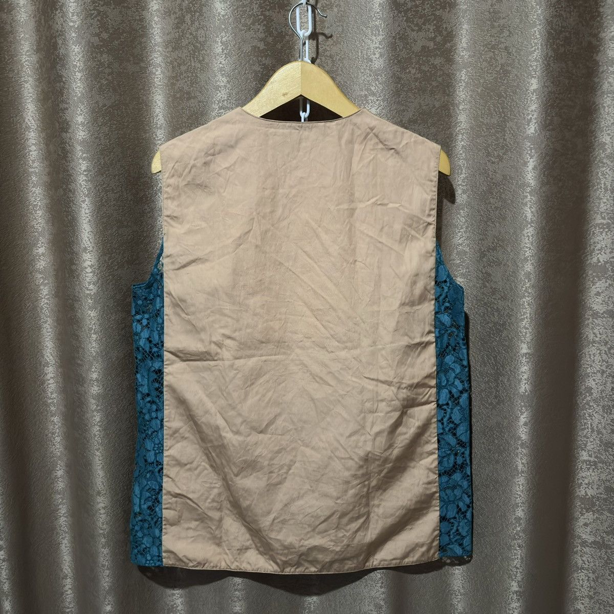 Prada Cotton Floral Lace Trim Sleeveless Blouse Size M / US 6-8 / IT 42-44 - 4 Thumbnail