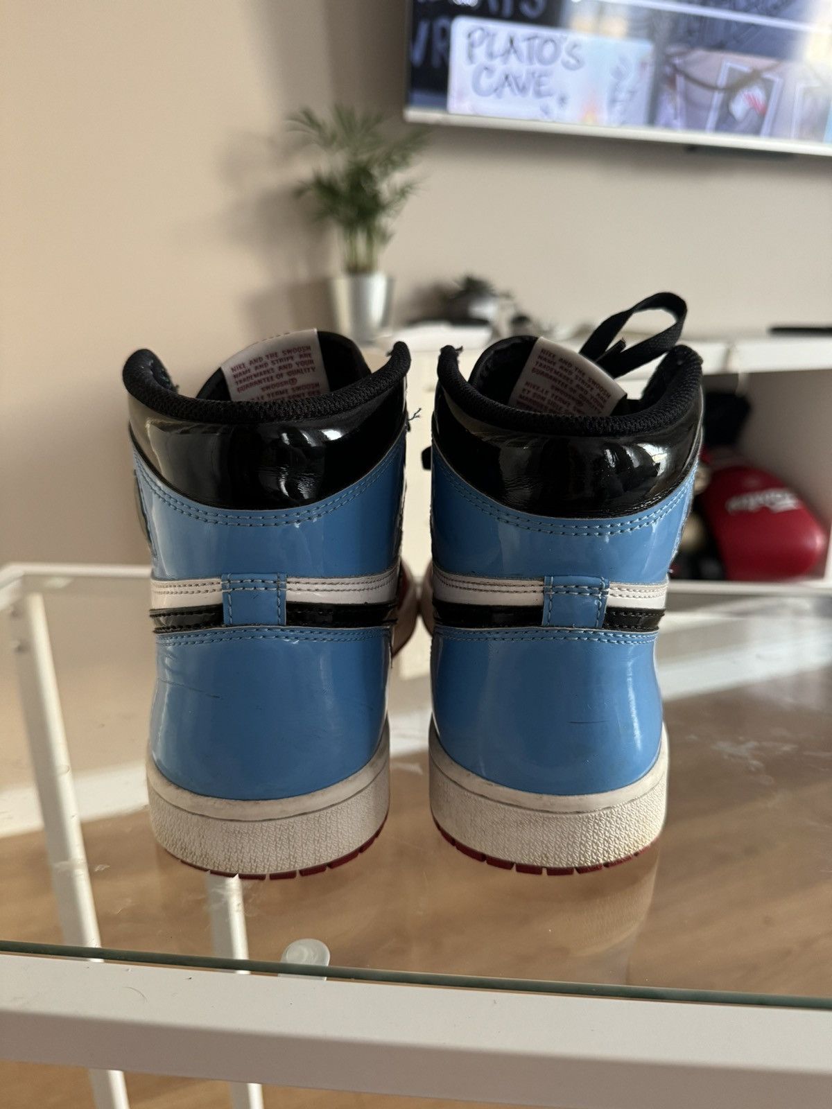 Jordan Brand Jordan 1 Retro High Fearless UNC Chicago Size US 8.5 / EU 41-42 - 5 Thumbnail
