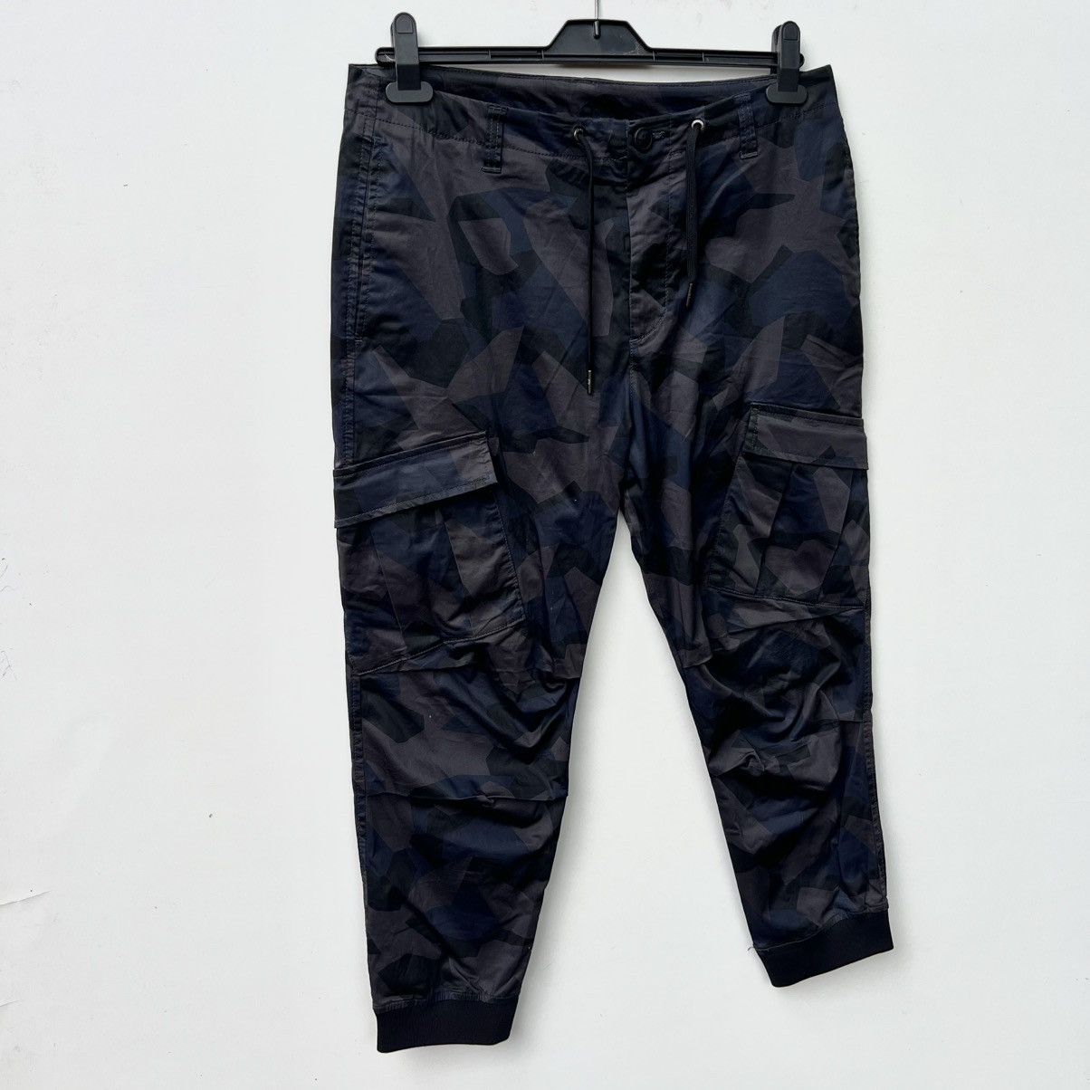 Armani Armani Exchange jogger pants Size US 34 / EU 50 - 2 Thumbnail