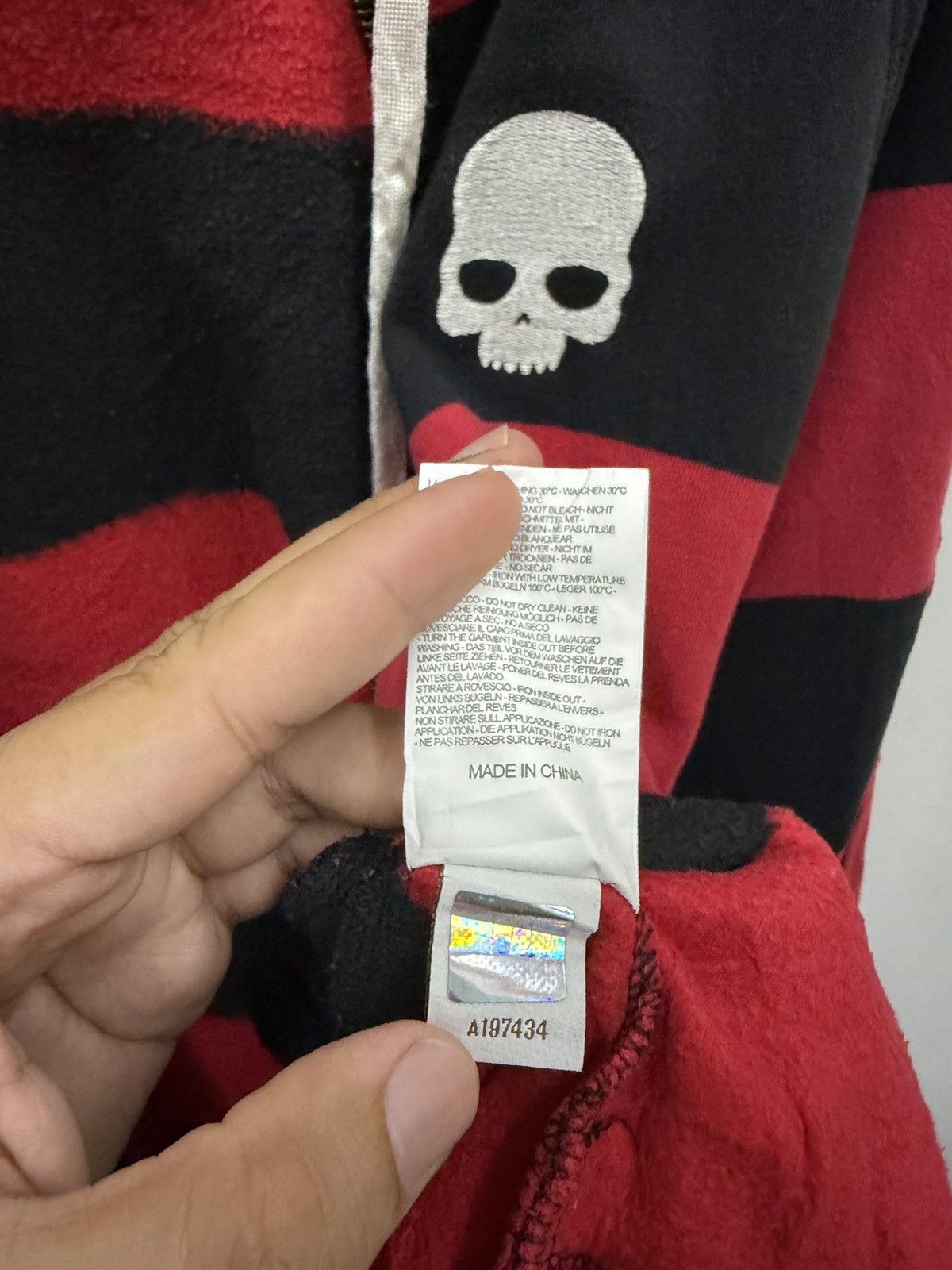 HYDROGEN HYDROGEN PUNKS EMBROIDERY SKULL LIMITED EDITION HOODIE Size US L / EU 52-54 / 3 - 8 Thumbnail