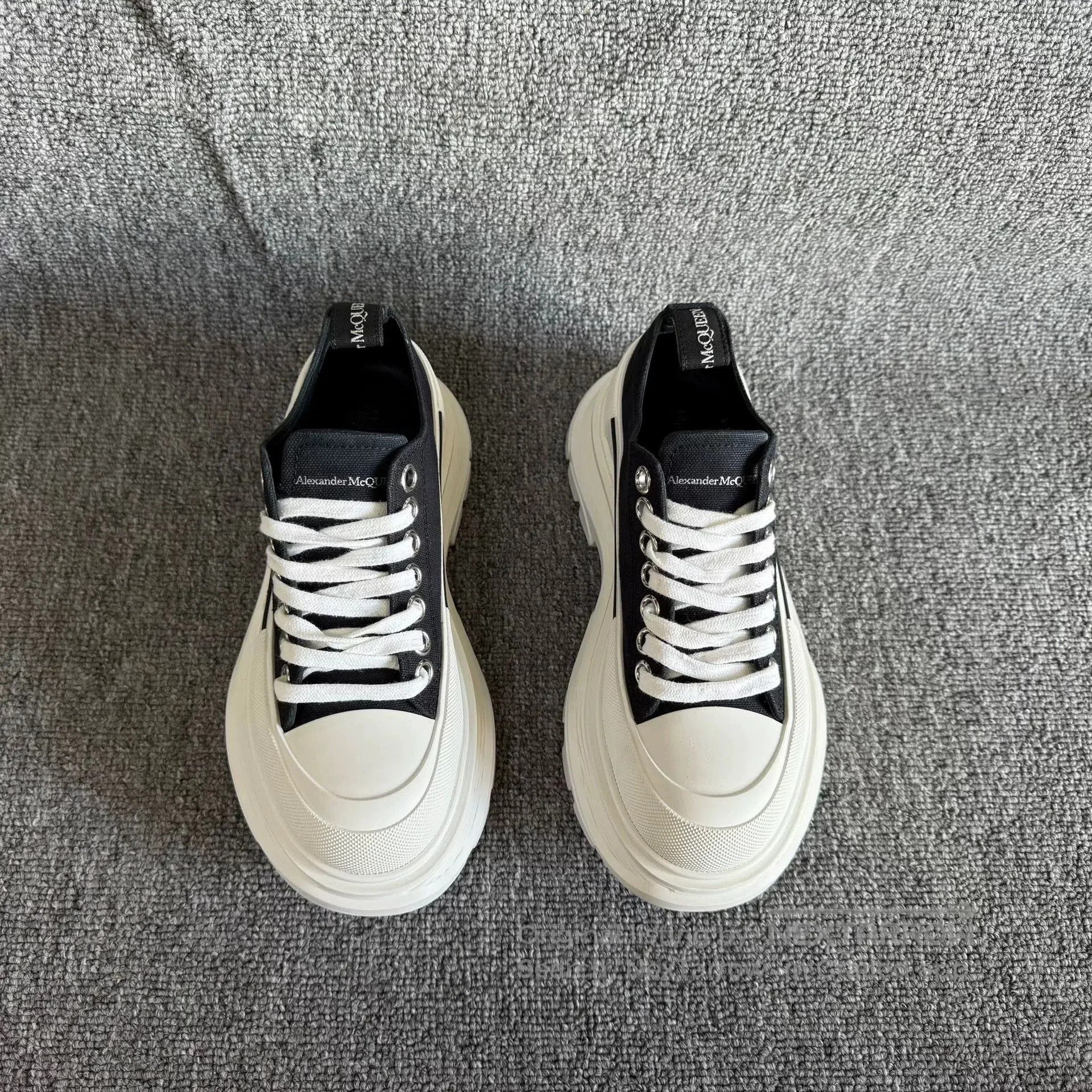 Alexander McQueen Alexander McQueen Platform Canvas Shoes 35. Size US 4 / IT 34 - 3 Thumbnail