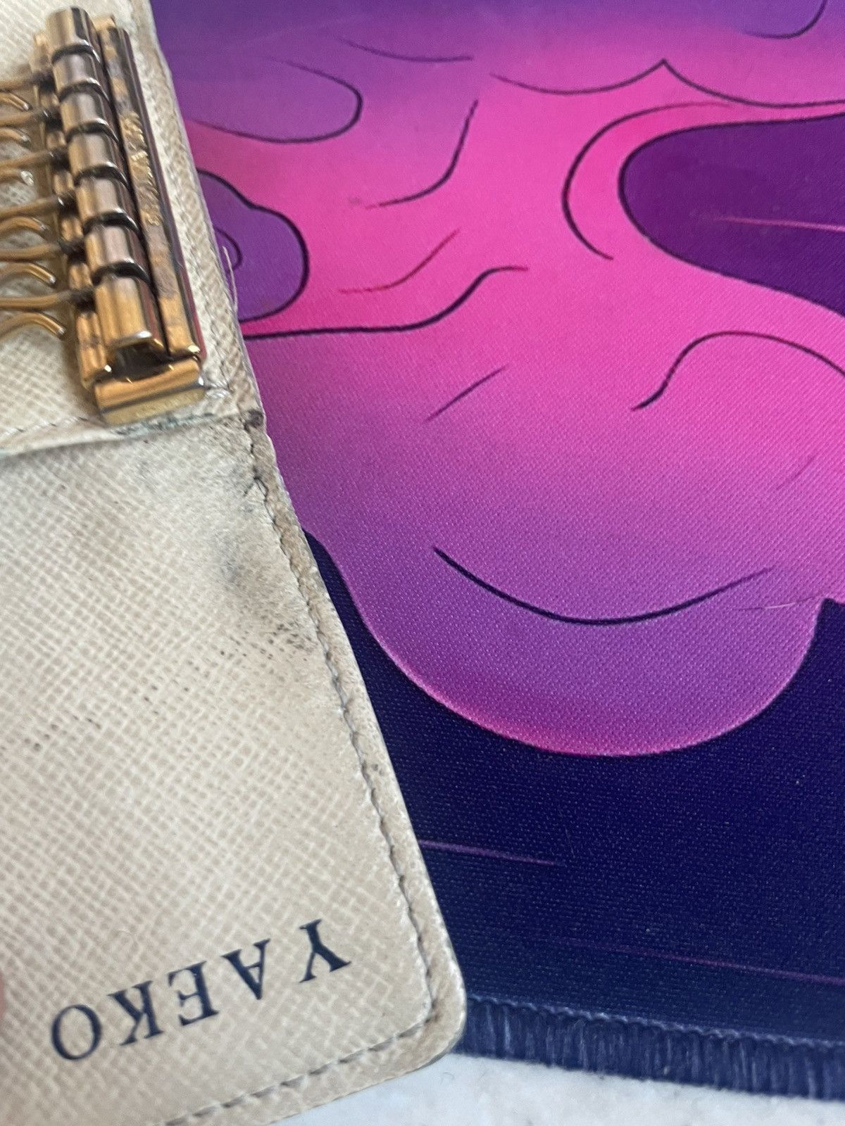 Louis Vuitton case key louis vuitton Size ONE SIZE - 10 Thumbnail