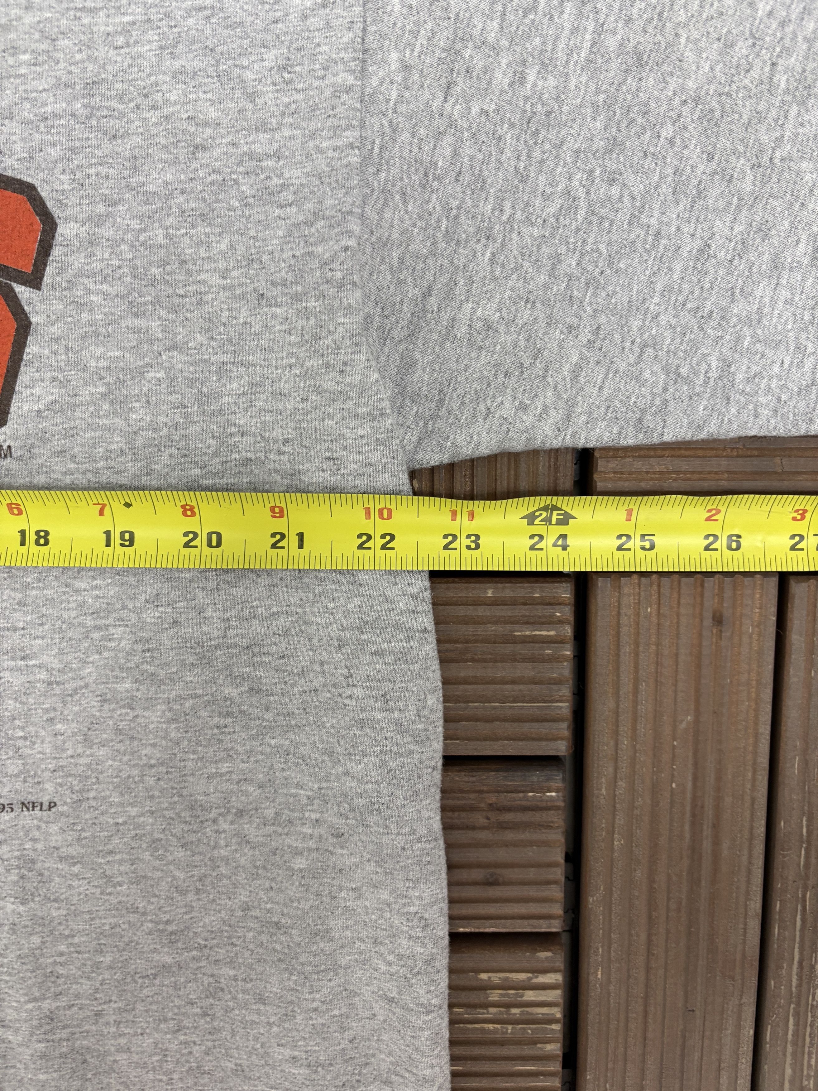 Nutmeg × Vintage Cleveland Browns Football Club Vintage Grey T-Shirt Tee Size US XL / EU 56 / 4 - 7 Thumbnail