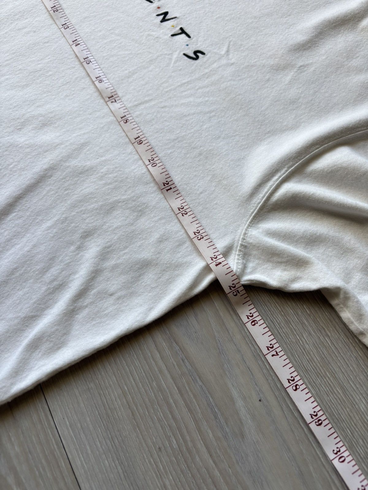 Vetements Vetements Friends Logo Embroidered White T - Shirt Size US XL / EU 56 / 4 - 13 Thumbnail