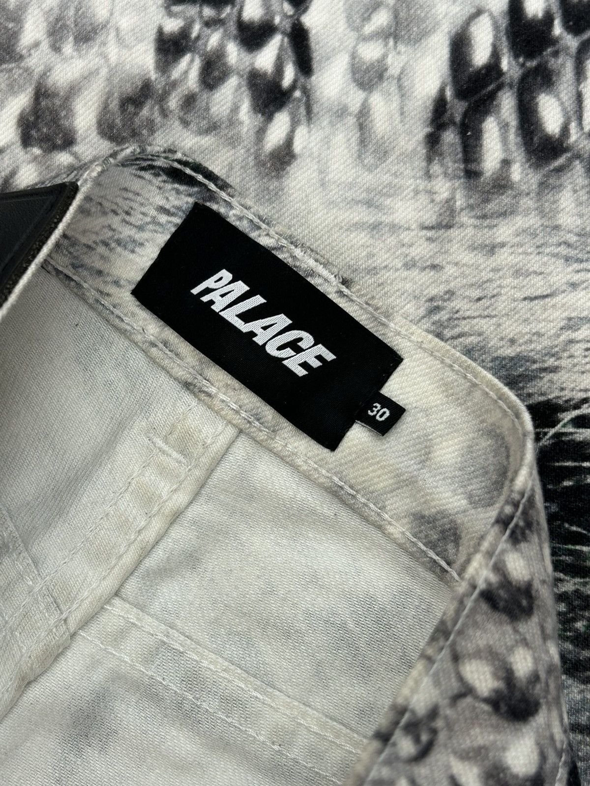Palace Palace Animal print denim Size US 30 / EU 46 - 4 Thumbnail