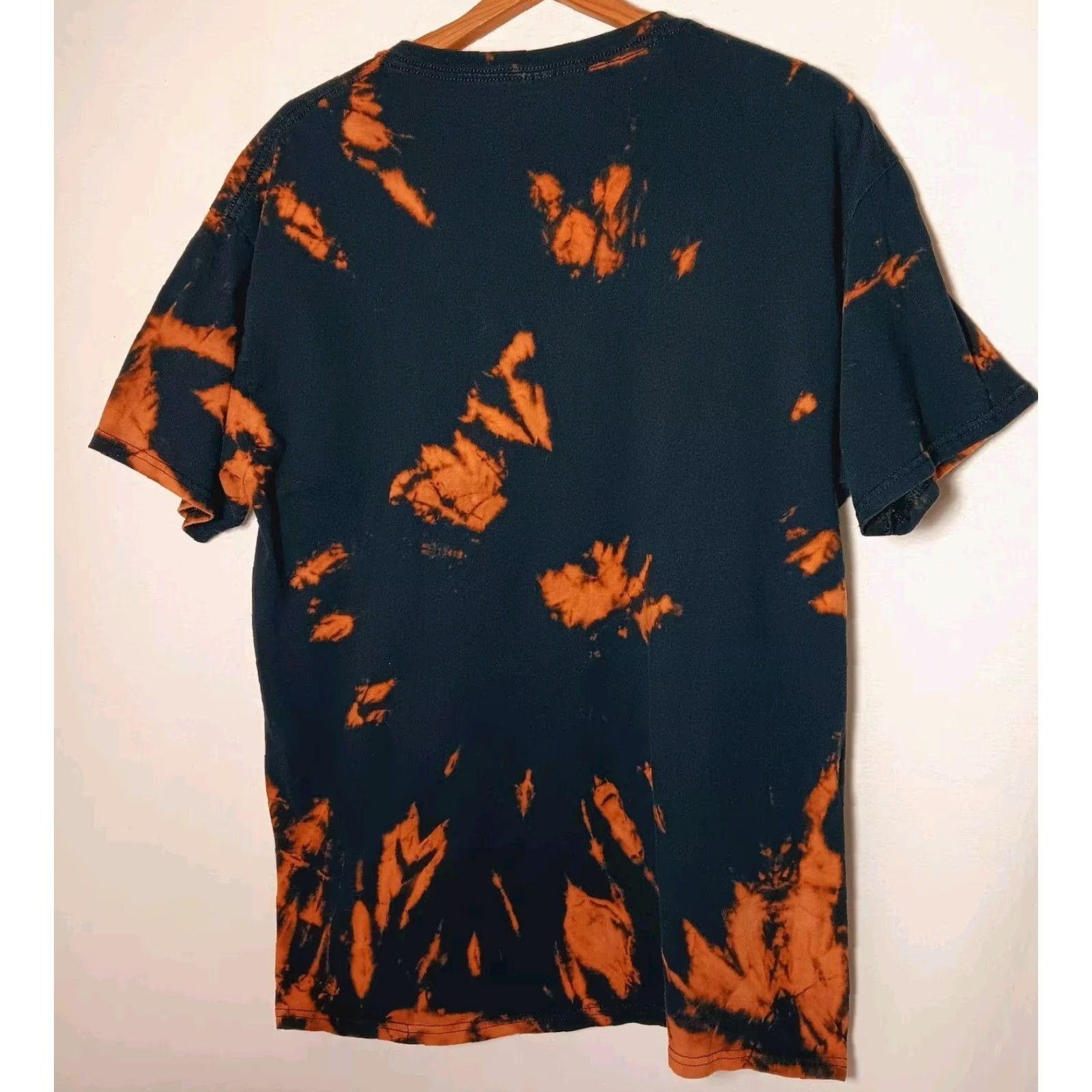 Fruit Of The Loom VINTAGE Wolf Dreamcatcher Shirt Large Bleach Dye Black Native Pack Feather Hippie Nature Size US L / EU 52-54 / 3 - 3 Thumbnail