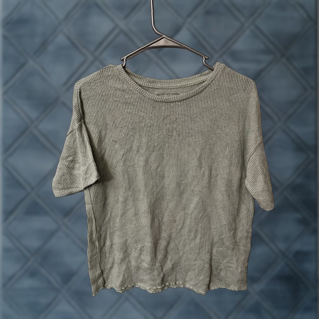 American Eagle Outfitters American Eagle Gray Short Sleeve Top Waffle Texture Size Medium Size M / US 6-8 / IT 42-44 - 1 Thumbnail