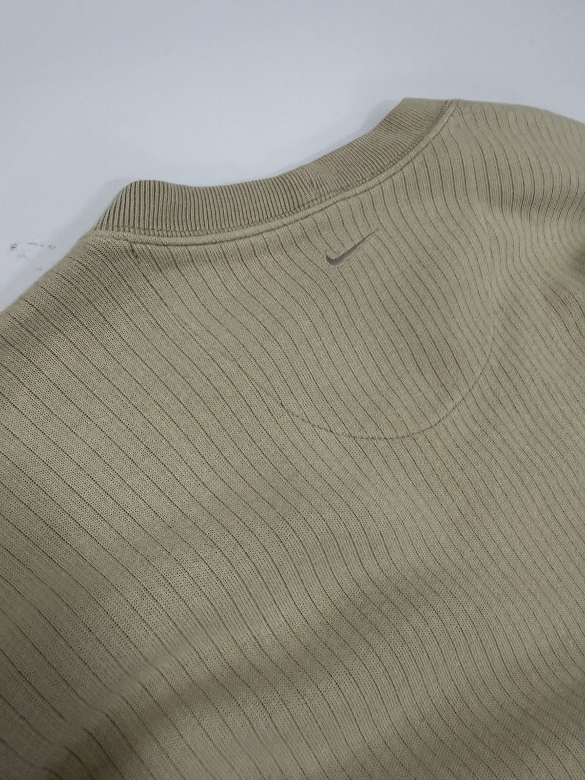 Nike 🔥Vintage 2000 Nike Golf Streetwear Sweatshirt in Beige - XL Size US L / EU 52-54 / 3 - 13 Thumbnail