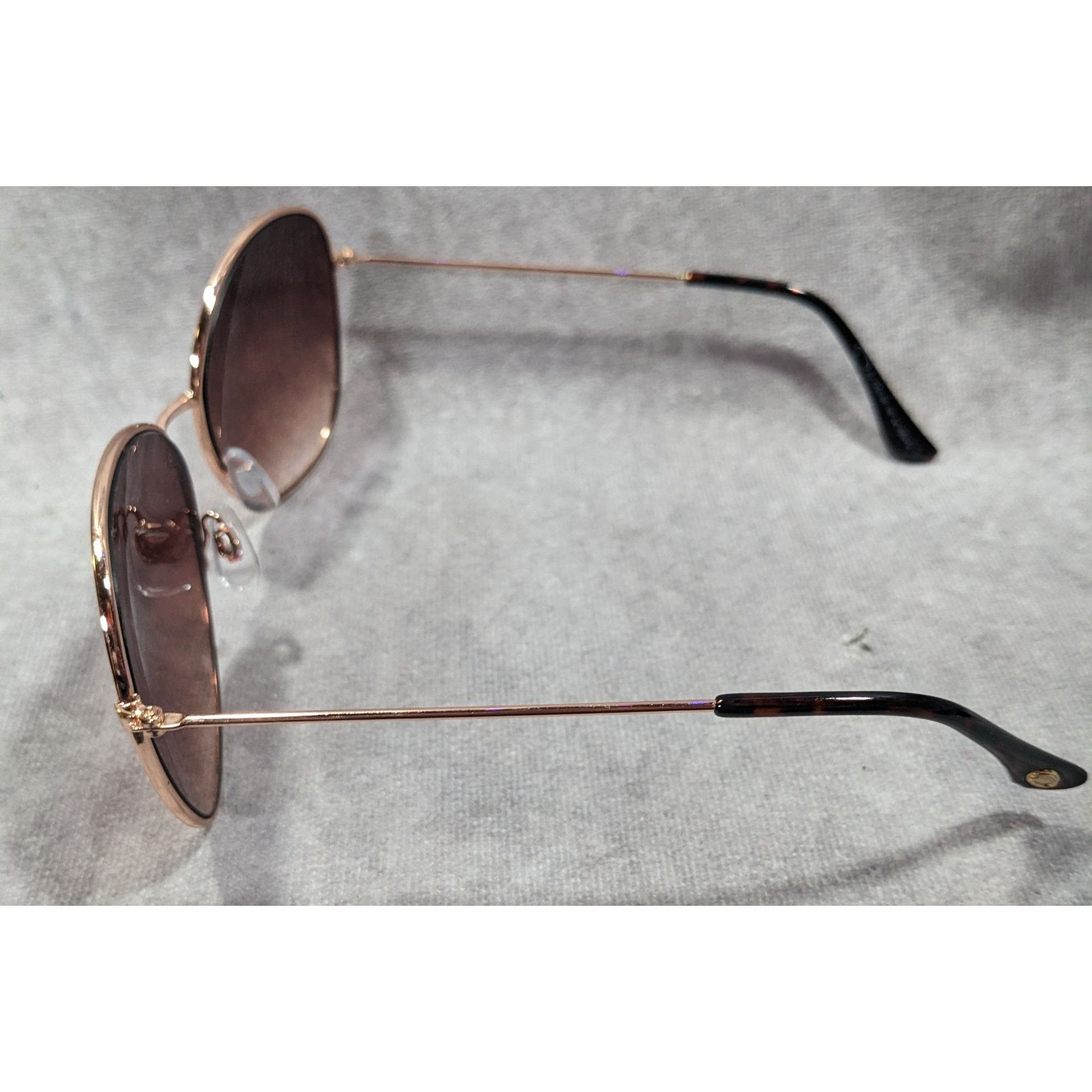 Oscar De La Renta Oscar De La Renta Retro Gold Tone And Tortoise Sunglasses Mo Size ONE SIZE - 4 Thumbnail