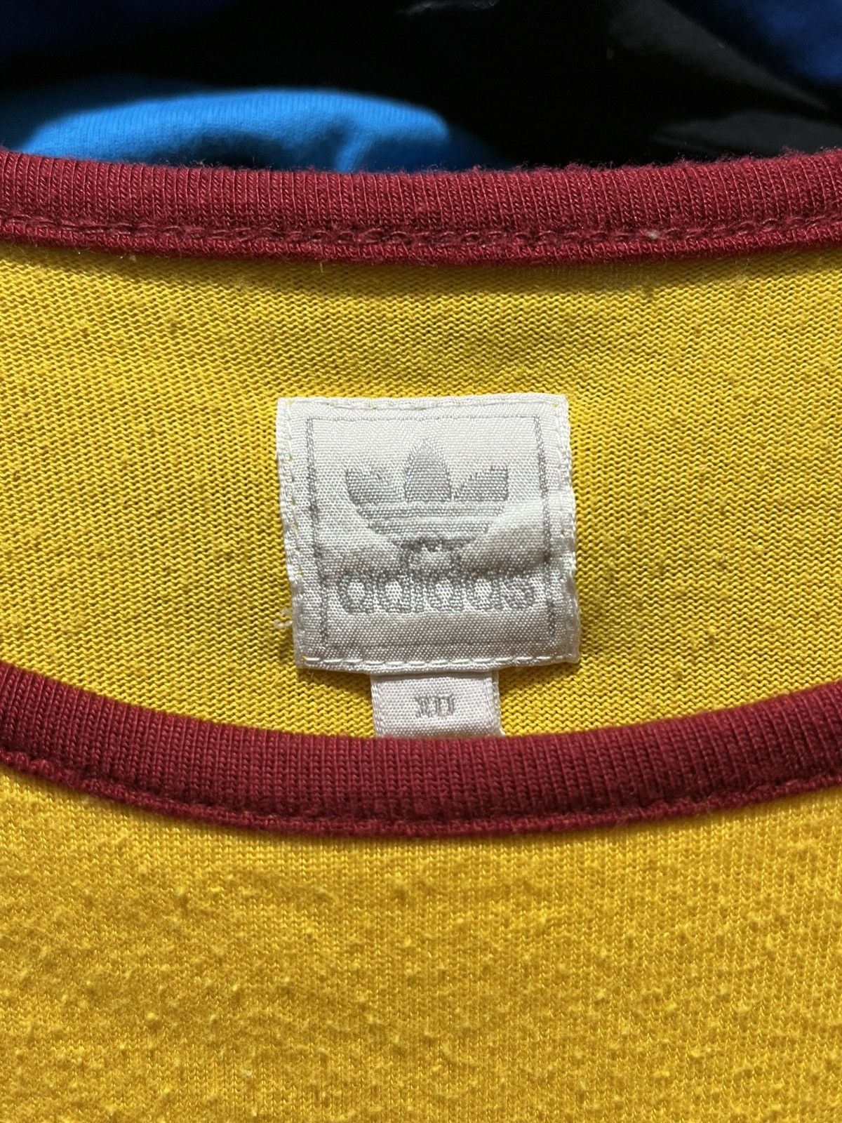 Adidas Vintage Adidas Tee Size US L / EU 52-54 / 3 - 2 Thumbnail