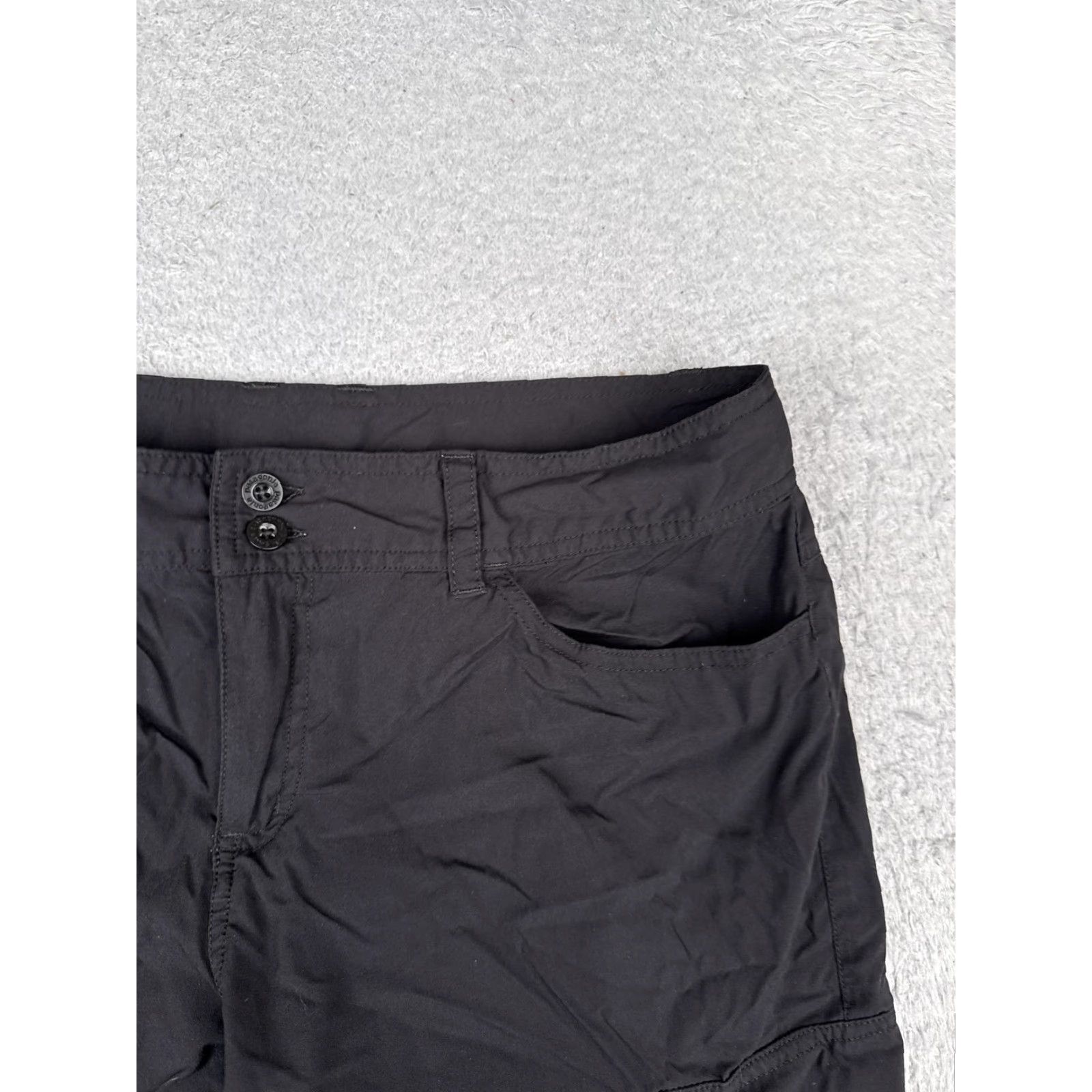 Patagonia Patagonia Cargo Shorts Womens 8 Black Nylon Microfiber Hiking Outdoor Casual Size 30" / US 8 / IT 44 - 5 Thumbnail