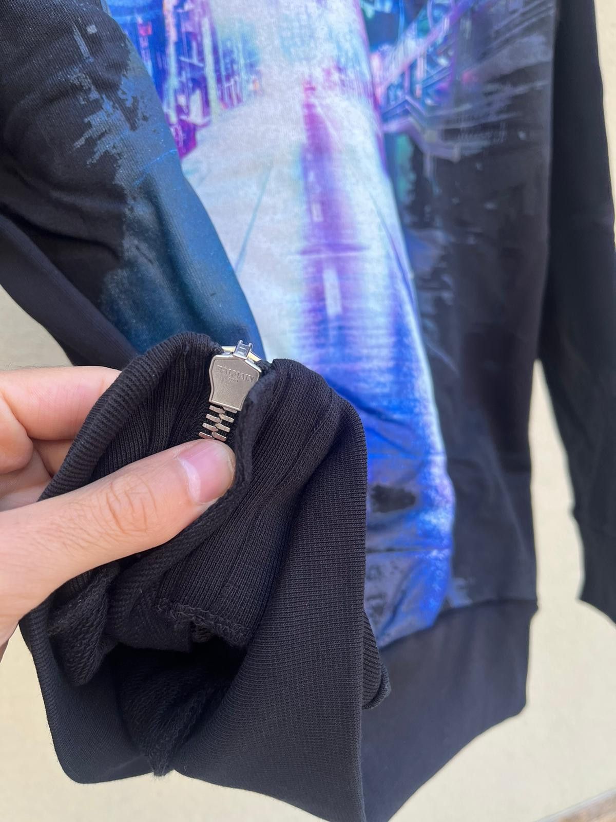 Balmain Q:2 Japan Tokyo Print Side Zip Hoodie in Black / Multicolor Size US L / EU 52-54 / 3 - 7 Thumbnail