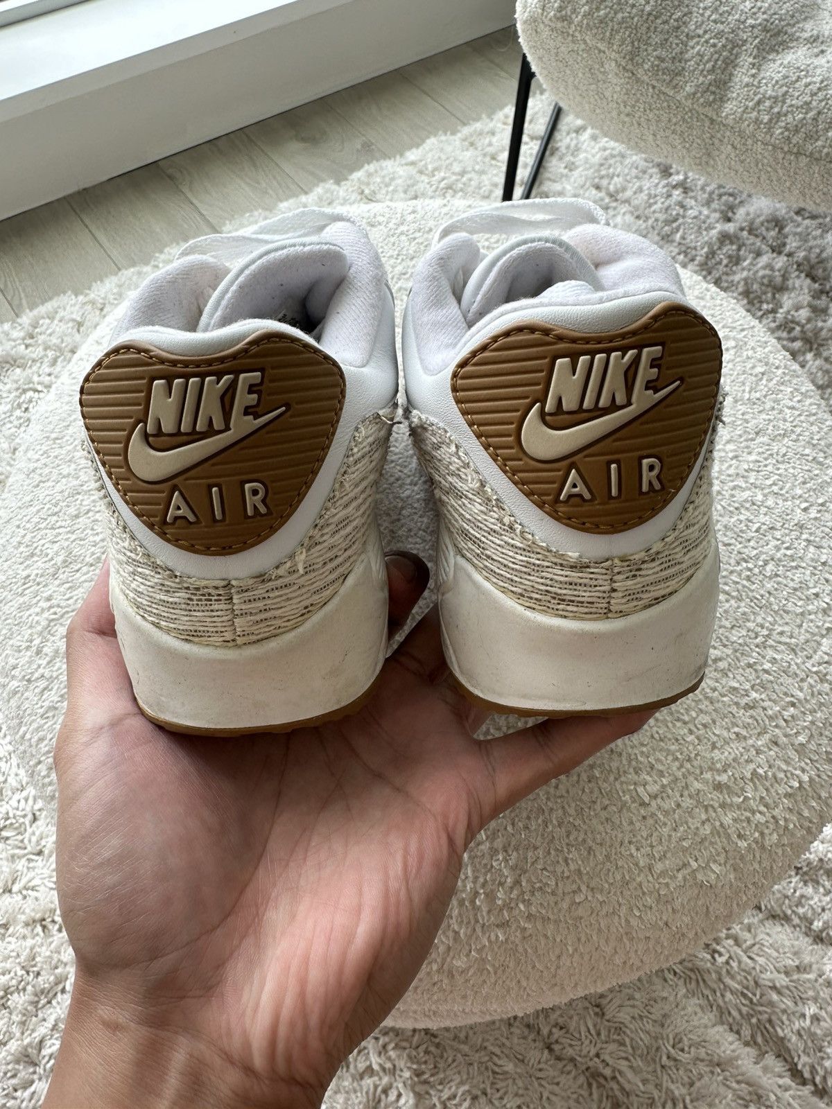 Nike Nike AM 90 Women’s Size US 7.5/UK 5/EU 38.5 White Wheat 2007 Size US 7.5 / IT 37.5 - 7 Thumbnail
