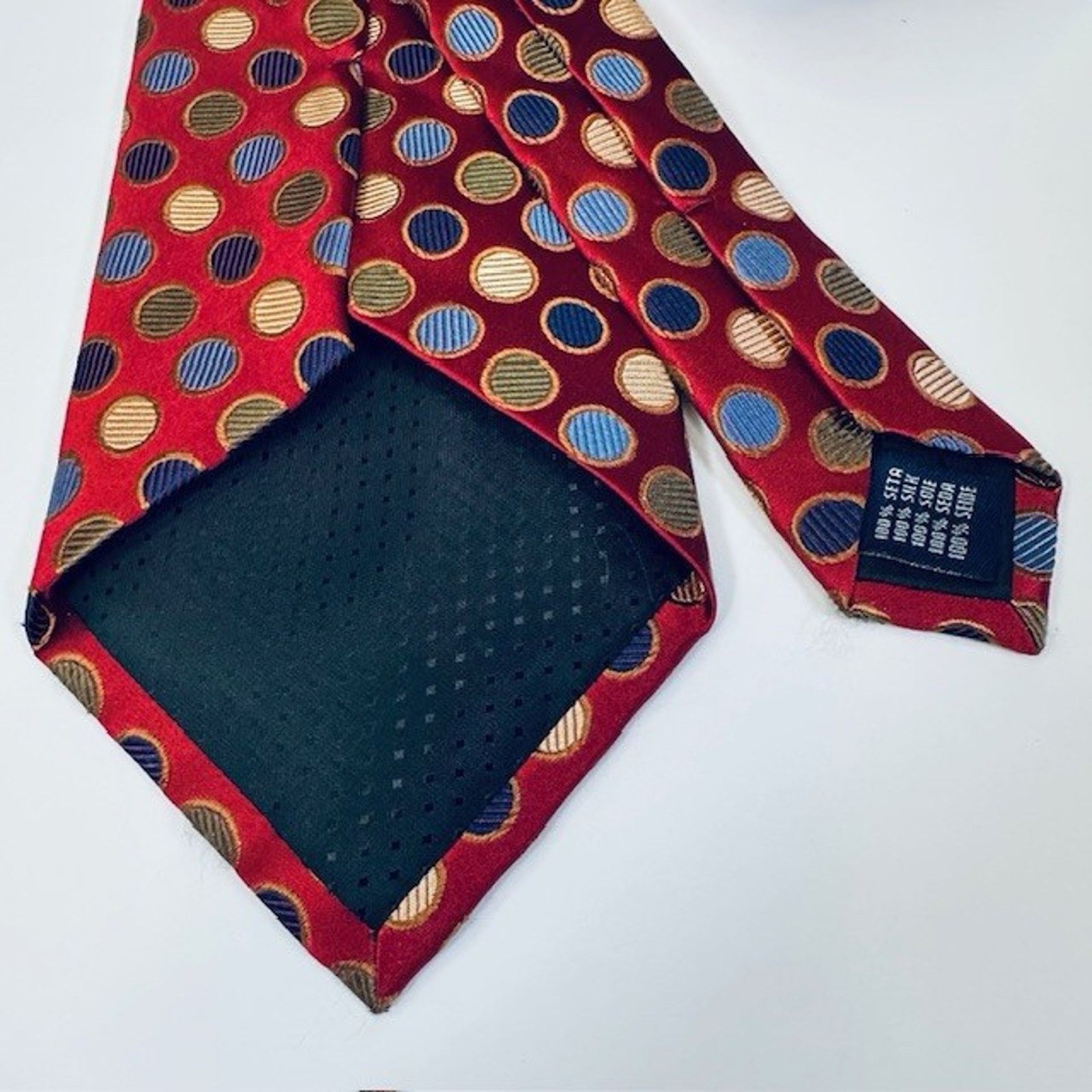 Other Meeting Street Men's Neck Tie 100% Silk Hand Made Red w/Dots Size ONE SIZE - 5 Thumbnail