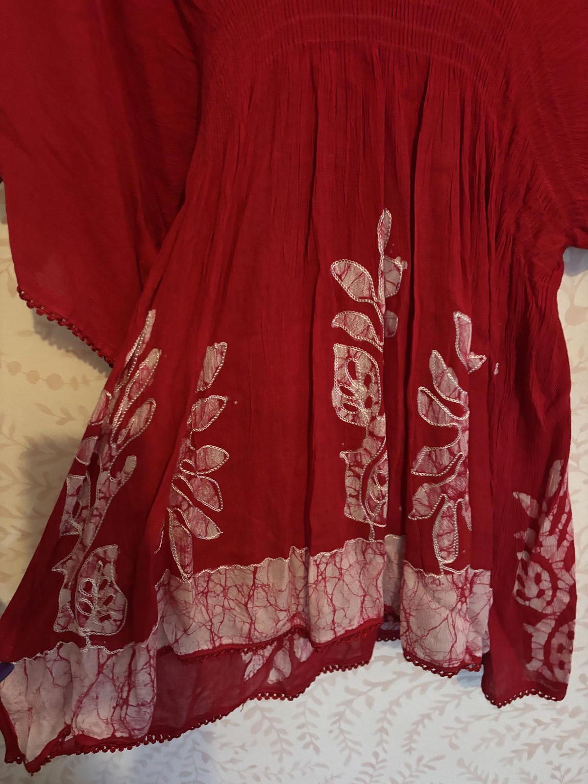 Other NWOT Bohemian Style Women's Tunic w White Floral Embroidery Size ONE SIZE - 3 Thumbnail