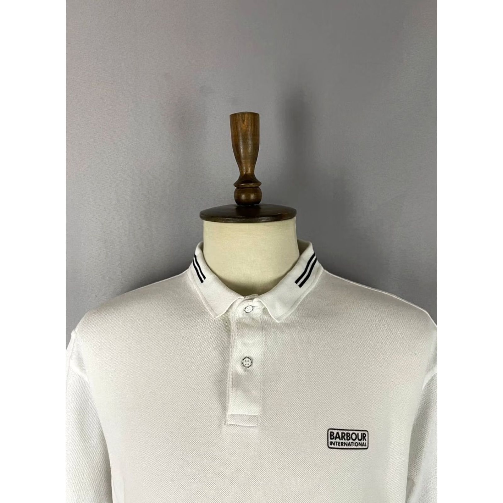 Barbour Barbour Polo Shirt Barbour Mens Golf Polo Shirt White Cotton Short Sleeve Collared 3XL Big & Tall Mens Golf Shirt White Barbour Polo Size US XXL / EU 58 / 5 - 5 Thumbnail