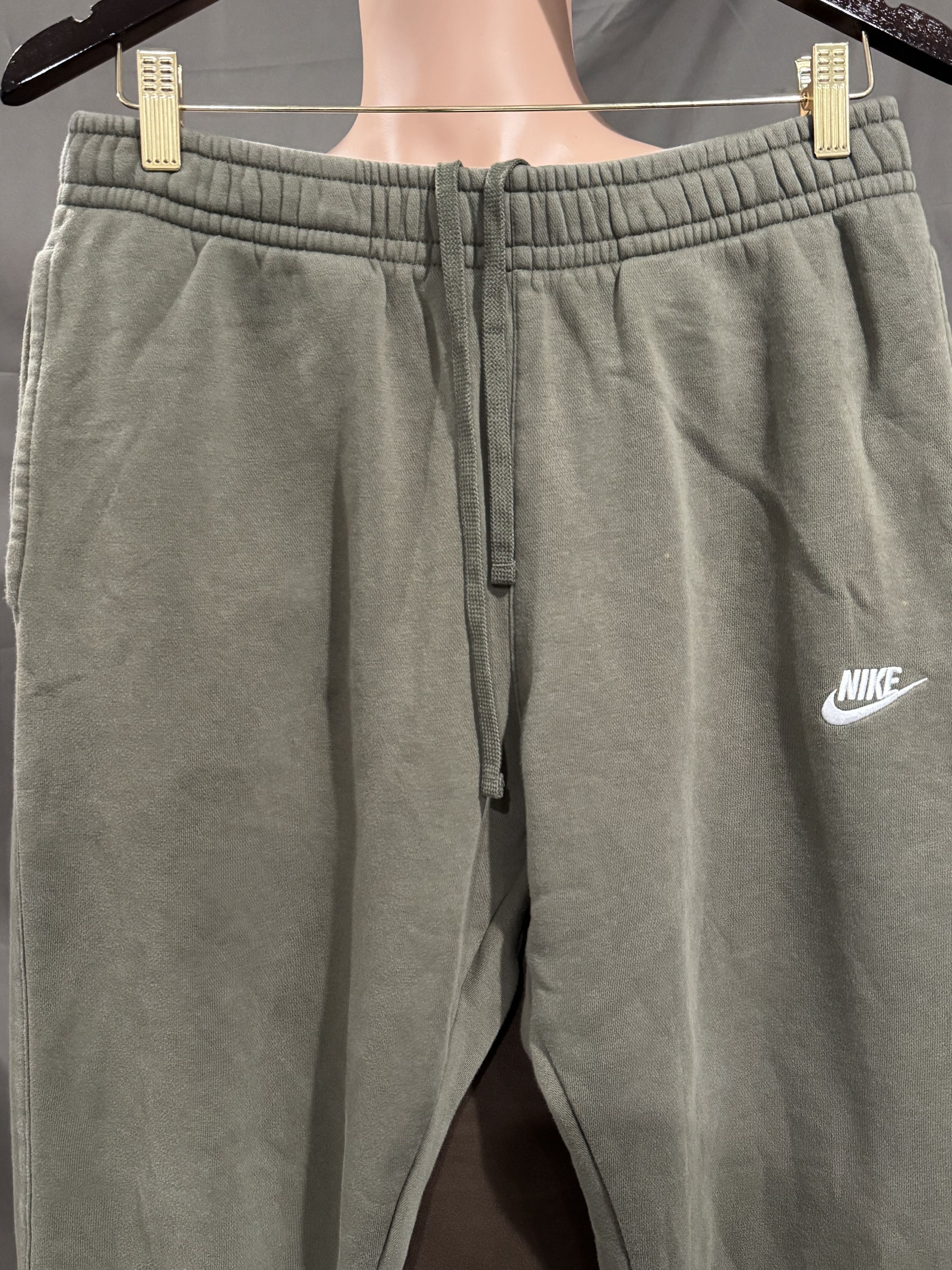 Nike Nike Fleece Jogger Sweatpant Olive Green Size Medium Size US 32 / EU 48 - 6 Thumbnail