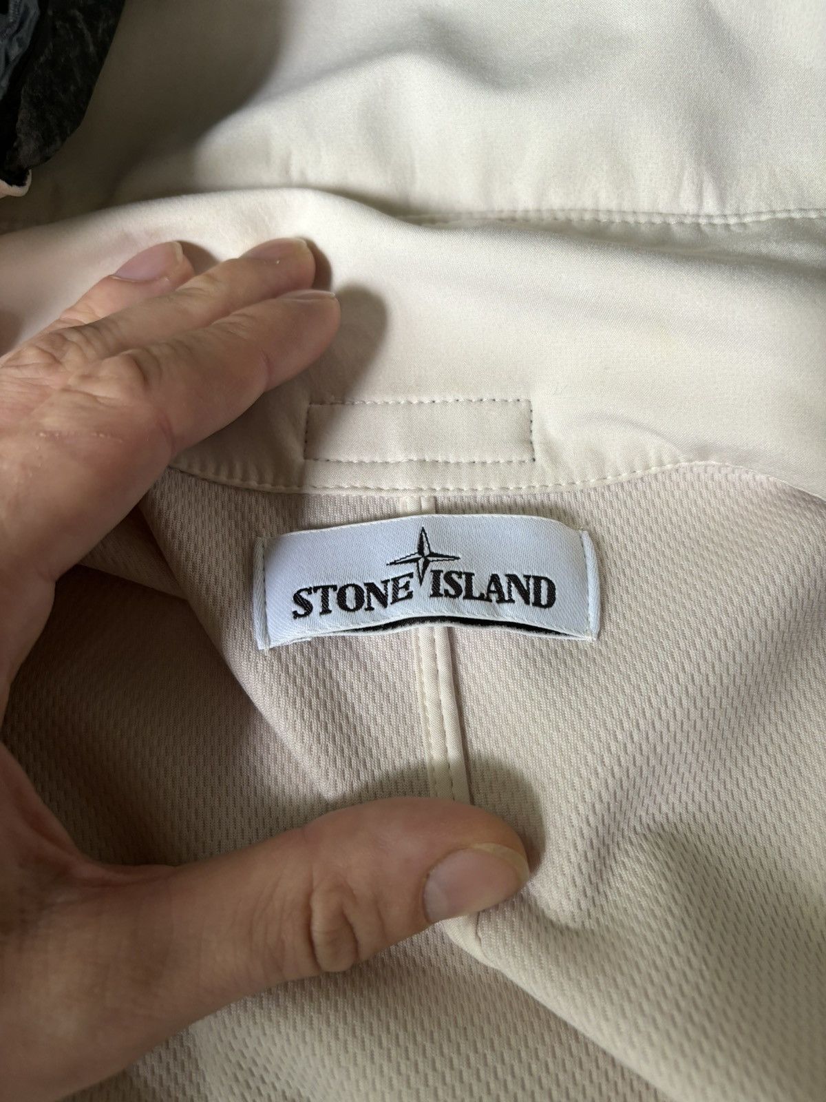 Stone Island Stone Island Shell Size US L / EU 52-54 / 3 - 8 Thumbnail