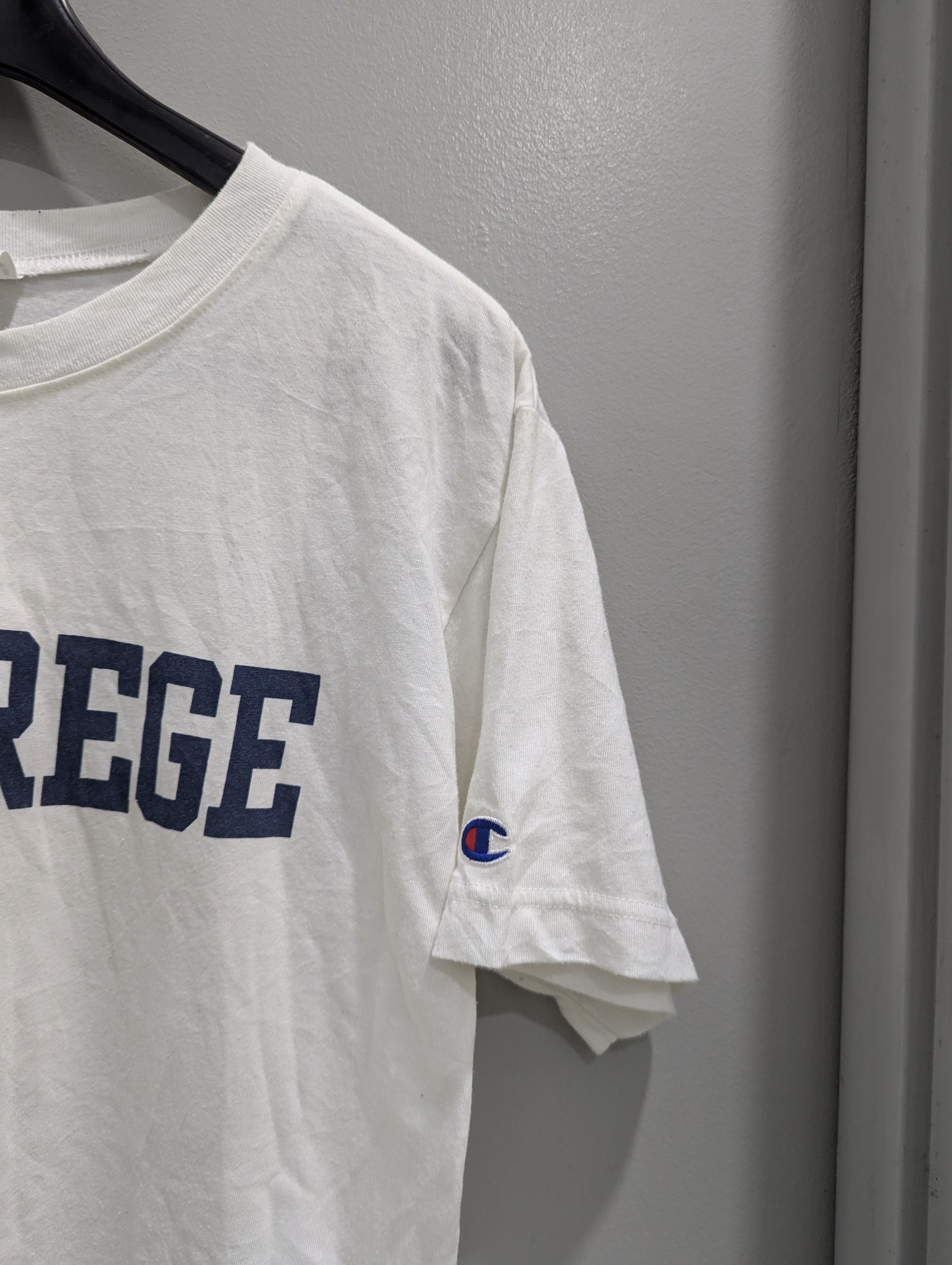 Champion Vintage champion shirt Size US S / EU 44-46 / 1 - 3 Thumbnail