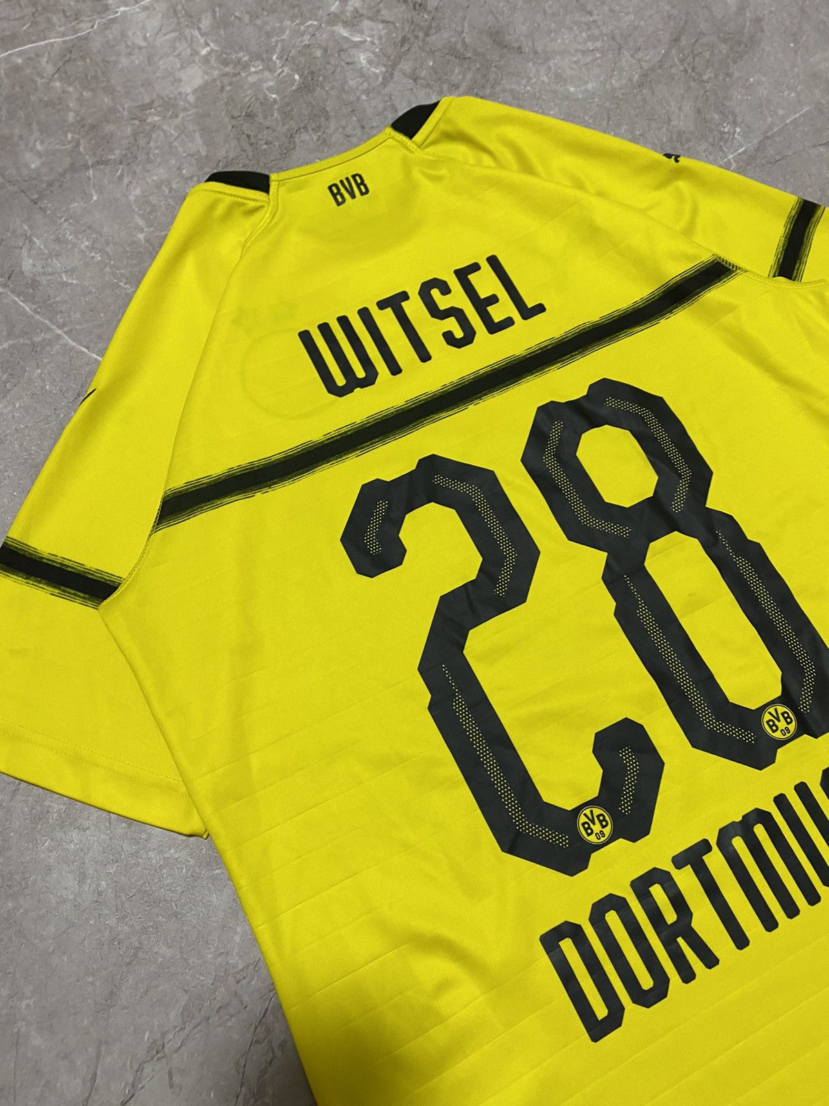 Puma Puma BVB Borussia Dortmund 18-19 Witsel #28 Soccer Jersey Size US M / EU 48-50 / 2 - 18 Thumbnail