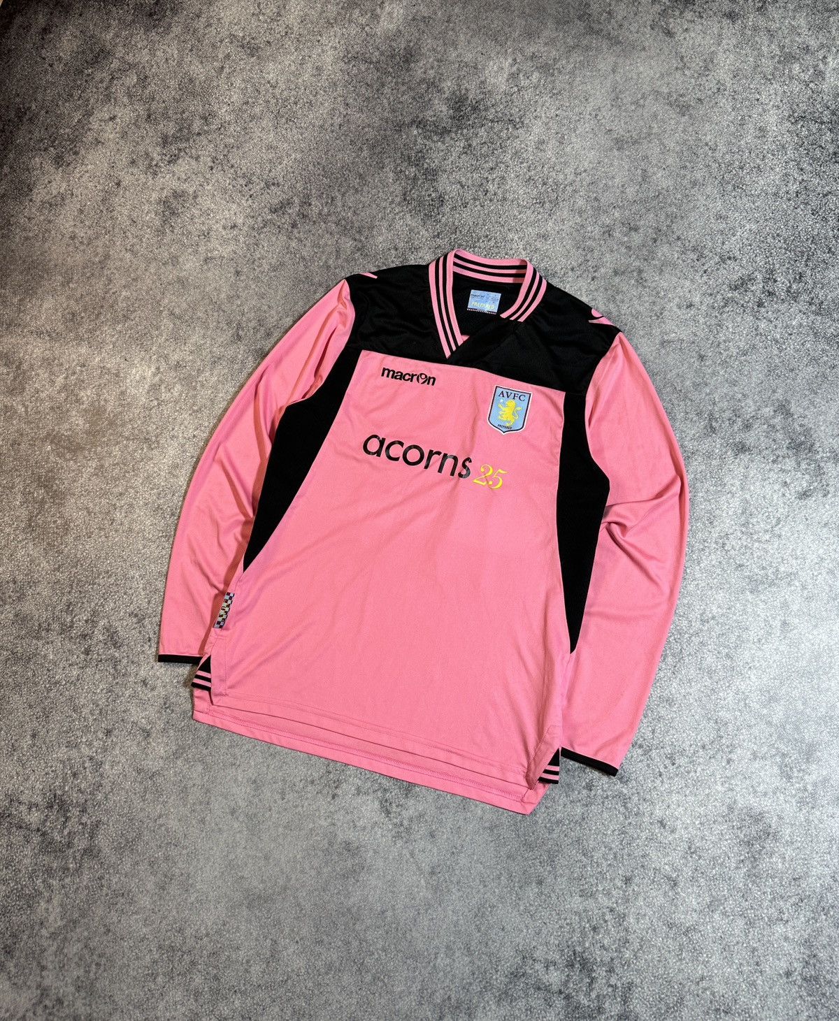 Macron Macron Aston Villa Soccer Jersey Blokecore Style VTg S Rare Size US S / EU 44-46 / 1 - 1 Thumbnail
