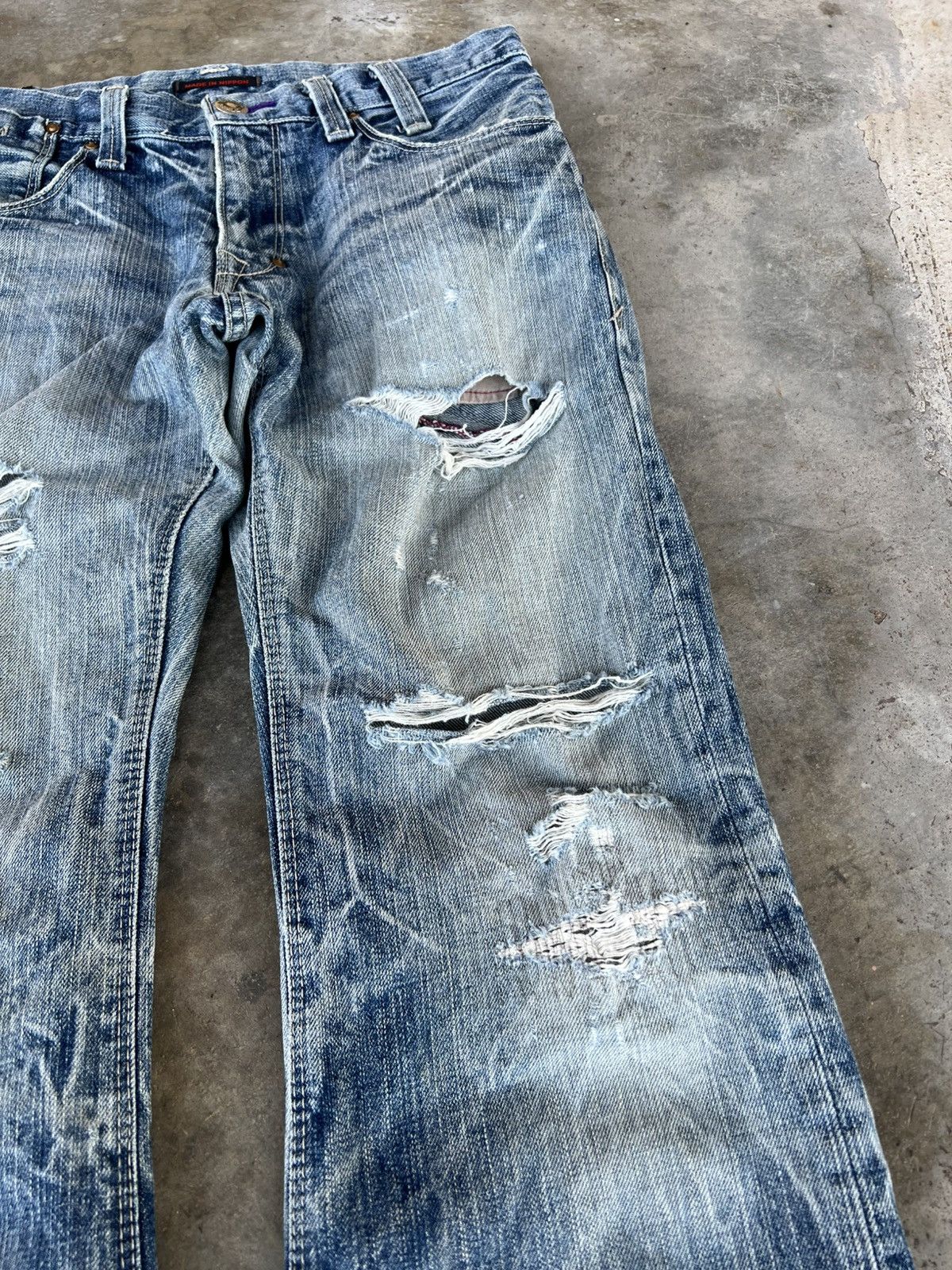 Japanese Brand 💥FLARE💥VINTAGE 90’S STYLE BLUE WAY DISTRESS JEANS VERY RARE Size US 31 - 6 Thumbnail