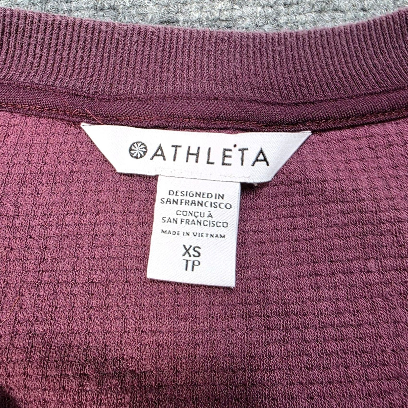 Athleta VINTAGE? No. Size XS / US 0-2 / IT 36-38 - 3 Thumbnail