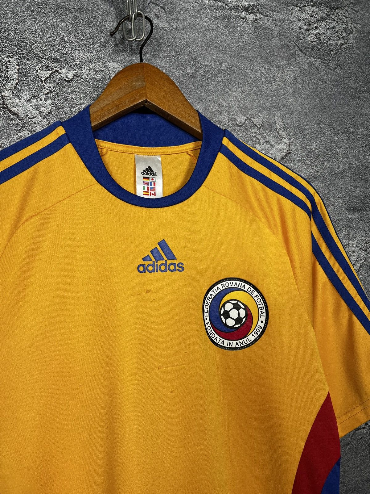 Adidas Vintage Adidas Romania 2008/10 #1 Helton Jersey T-shirt Size US S / EU 44-46 / 1 - 5 Thumbnail