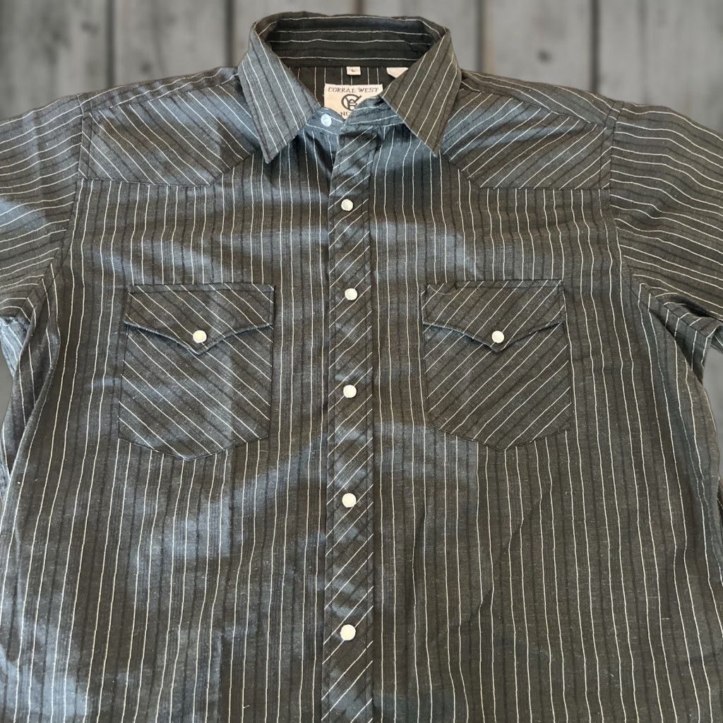 Vintage VINTAGE Corral West Ranch Wear Men’s Large Pearl Snap Striped Short Sleeve USA Shirt Men L Black Striped USA Buttons Snap Size US 33 - 1 Thumbnail