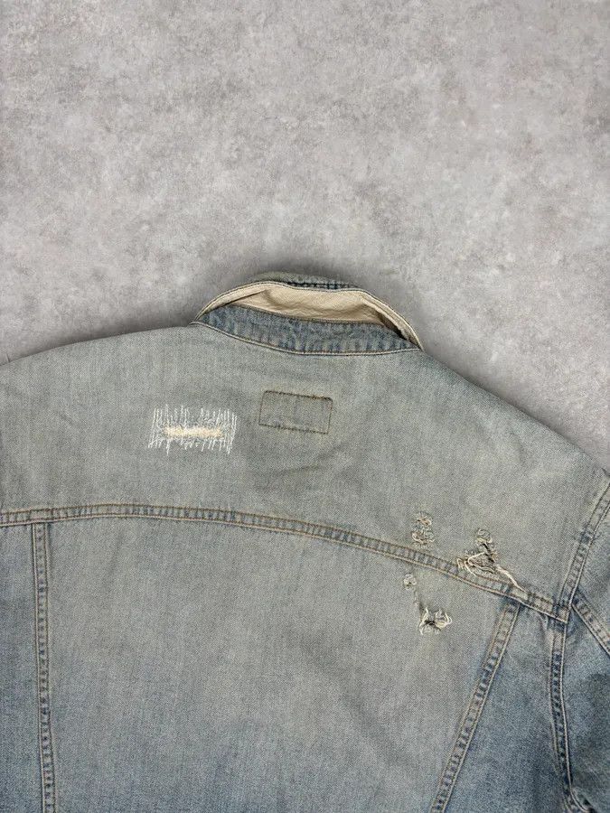 Dolce & Gabbana SS2004 Dolce & Gabbana Light Blue Distressed Denim Jacket Size US M / EU 48-50 / 2 - 6 Thumbnail