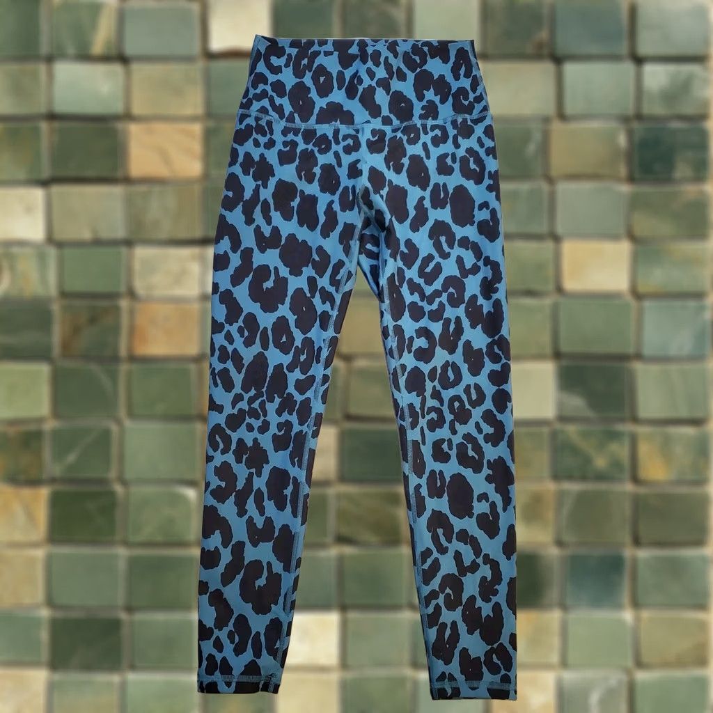 Vintage FLEO Leggings Womens M Stretch Teal Blue Black Cheetah Print Ankle Mid Rise Logo Athletic Activewear Sports Fitness Size 32" / US 10 / IT 46 - 1 Thumbnail