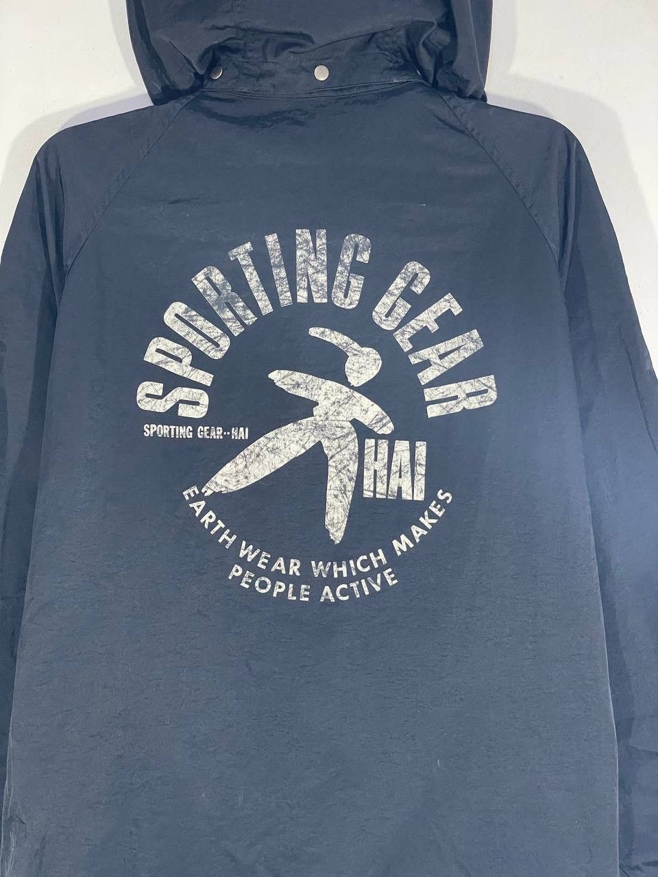 Hai Sporting Gear Vintage 90s hai sporting gear snap button hoodiejacket sizeM Size US M / EU 48-50 / 2 - 5 Thumbnail