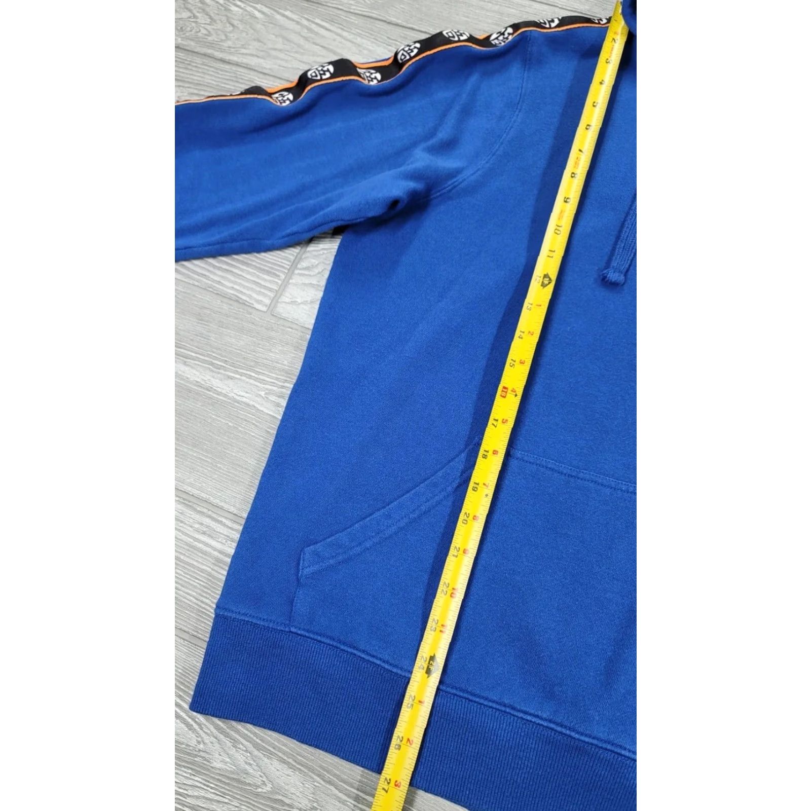 Vintage Dragon Ball Z Hoodie Mens Large Blue Embroidered Goku Logo Anime Sweatshirt Pullover Hooded Pocket CGI? Size US L / EU 52-54 / 3 - 7 Thumbnail