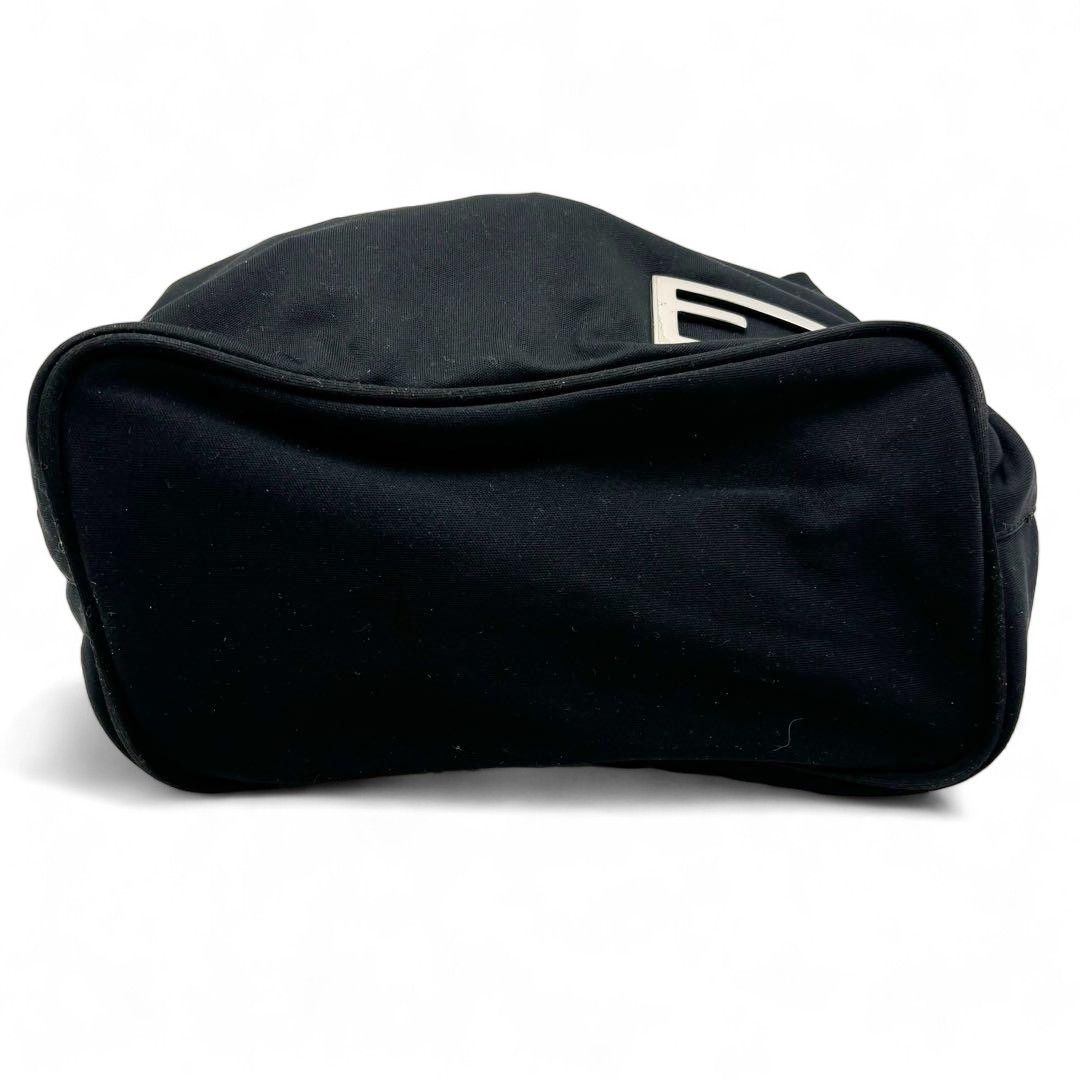 Fendi Fendi - Mamma Bucket Handbag Shoulder Bag Black Size ONE SIZE - 5 Thumbnail