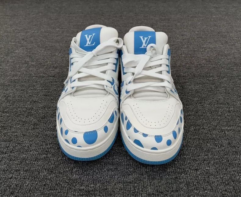 Louis Vuitton Louis Vuitton Trainer Sneakers with Blue Accents-2507 Size US 8.5 / EU 41-42 - 2 Thumbnail