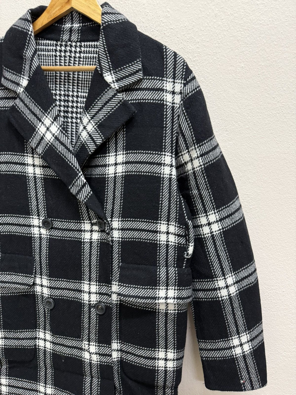 Tommy Hilfiger Tommy Hilfiger Chekered Wool Long Coat Jacket Size US S / EU 44-46 / 1 - 18 Thumbnail