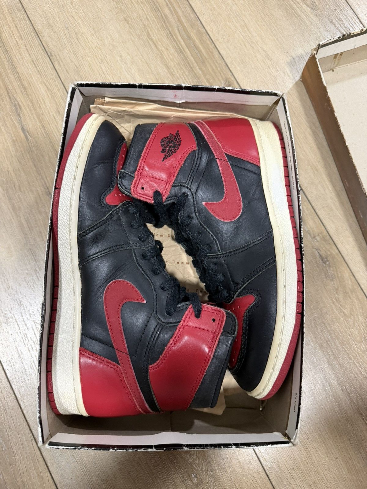 Jordan Brand Jordan 1 1994 bred Size US 8 / EU 41 - 7 Thumbnail