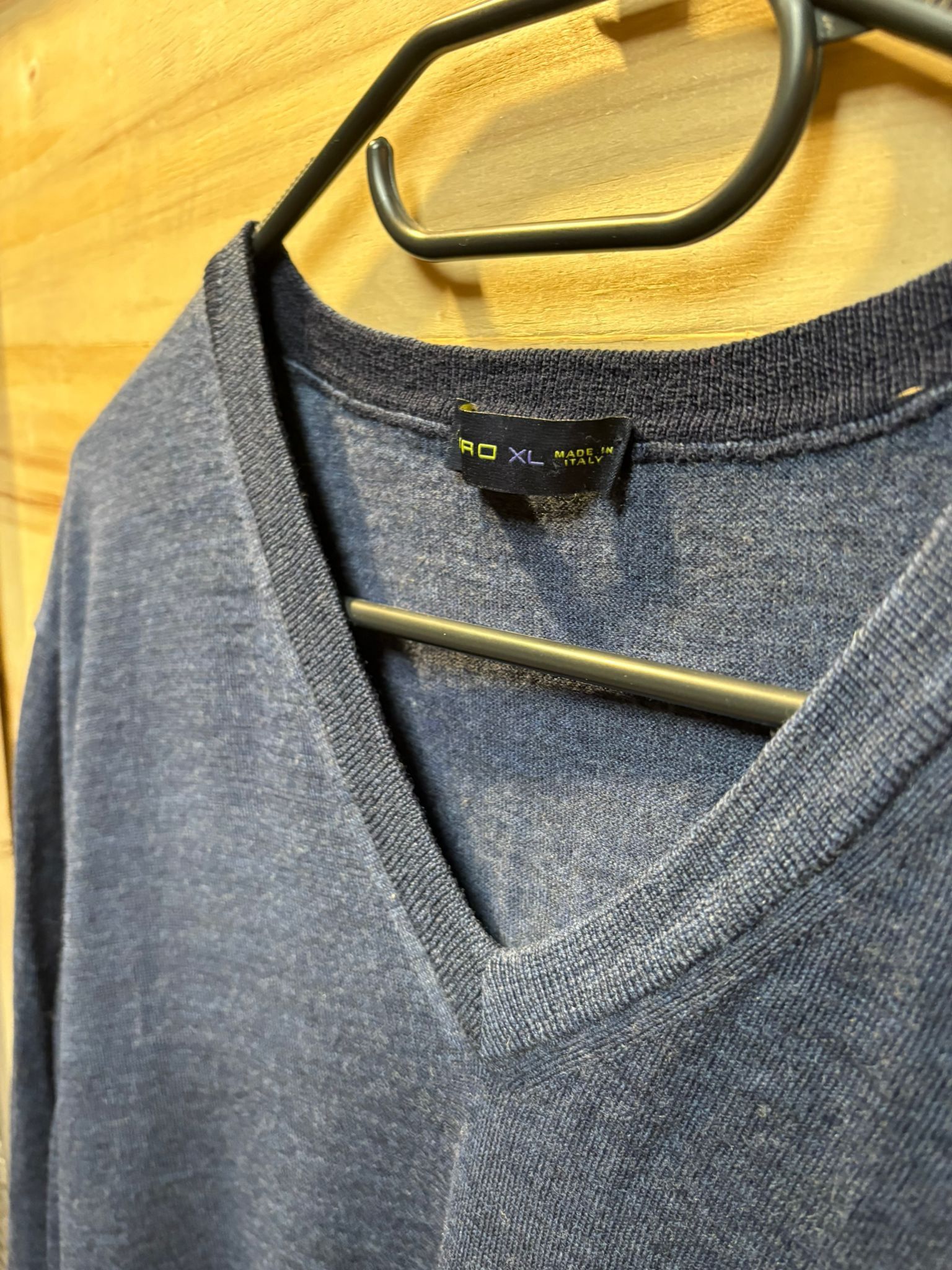 Etro ETRO Navy V-Neck Wool Sweater XL Made in Italy Size US XL / EU 56 / 4 - 9 Thumbnail