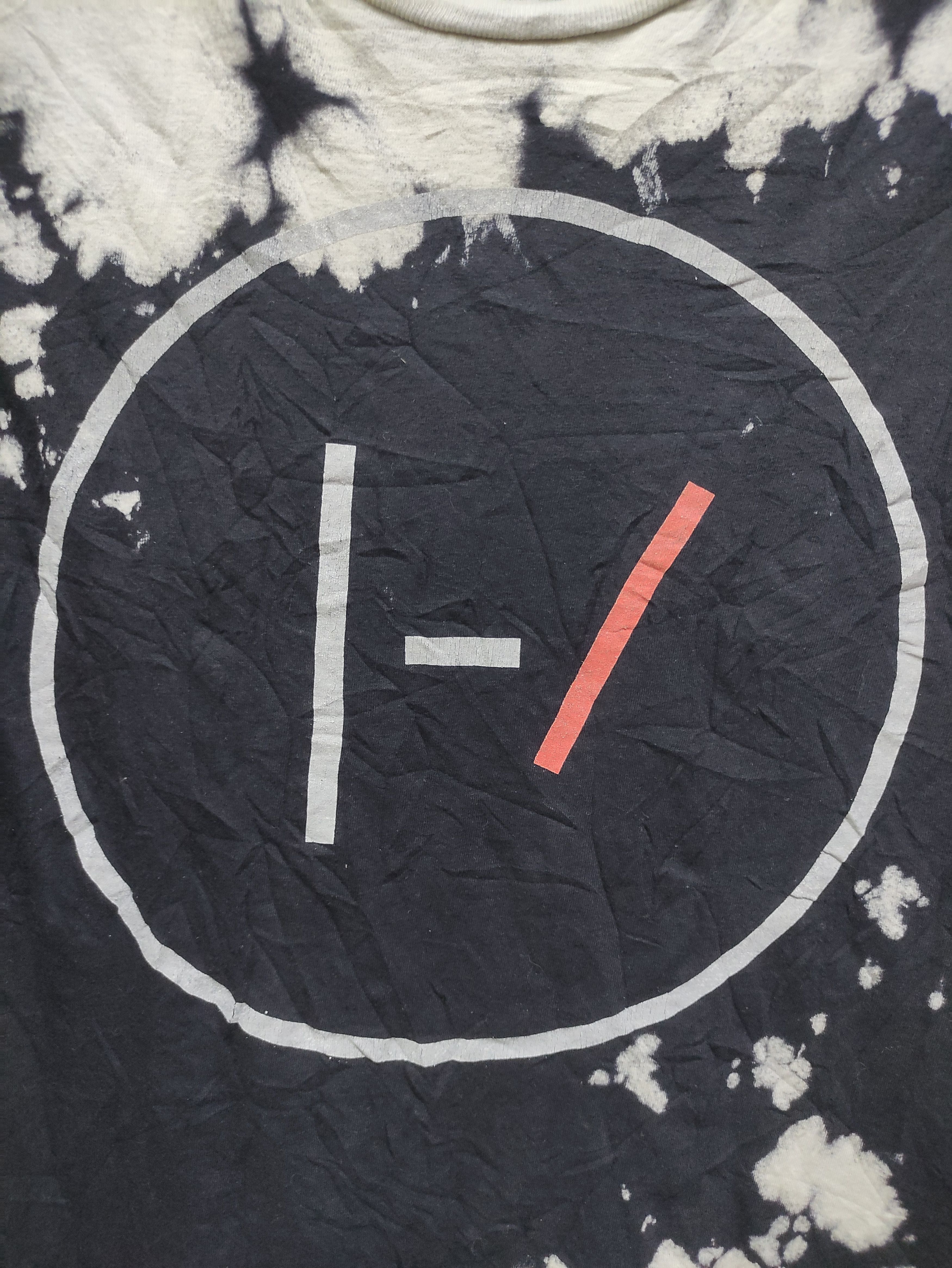 Band Tees 🔥rare 21 PILOTs tie dye band tee mosquitohead Size US M / EU 48-50 / 2 - 3 Thumbnail