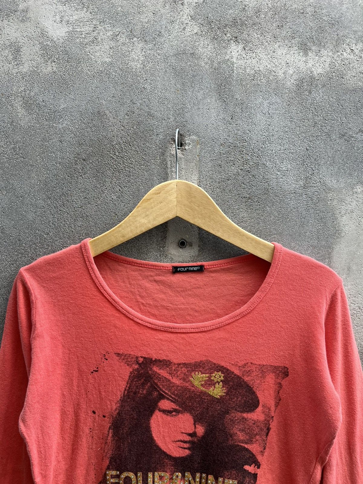 Le Grande Bleu (L.G.B.) Vintage Y2K FOURNINE Graphic Long Sleeve Tee Size US S / EU 44-46 / 1 - 5 Thumbnail