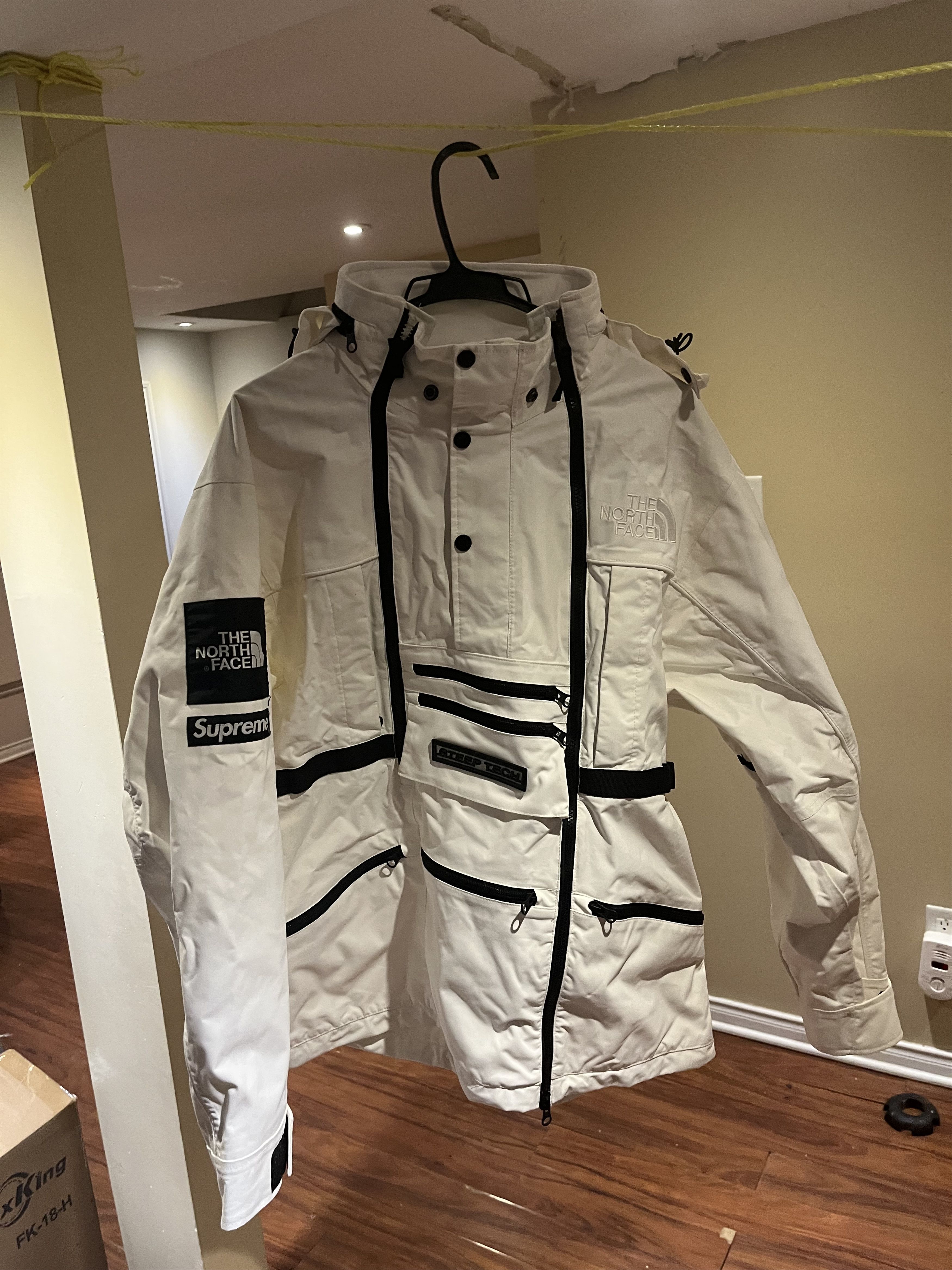 Supreme the north face cheap steep tech hooded jacket white