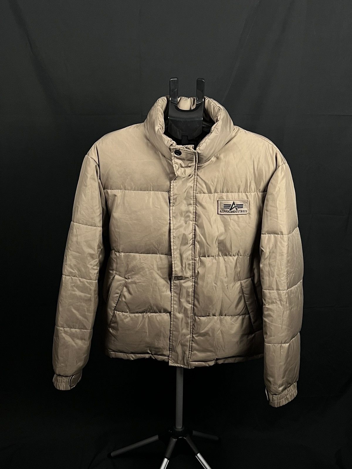 Alpha Industries × Vintage 🔴 Vintage oversize Alpha Industries down jacket with patch Size US XL / EU 56 / 4 - 1 Thumbnail