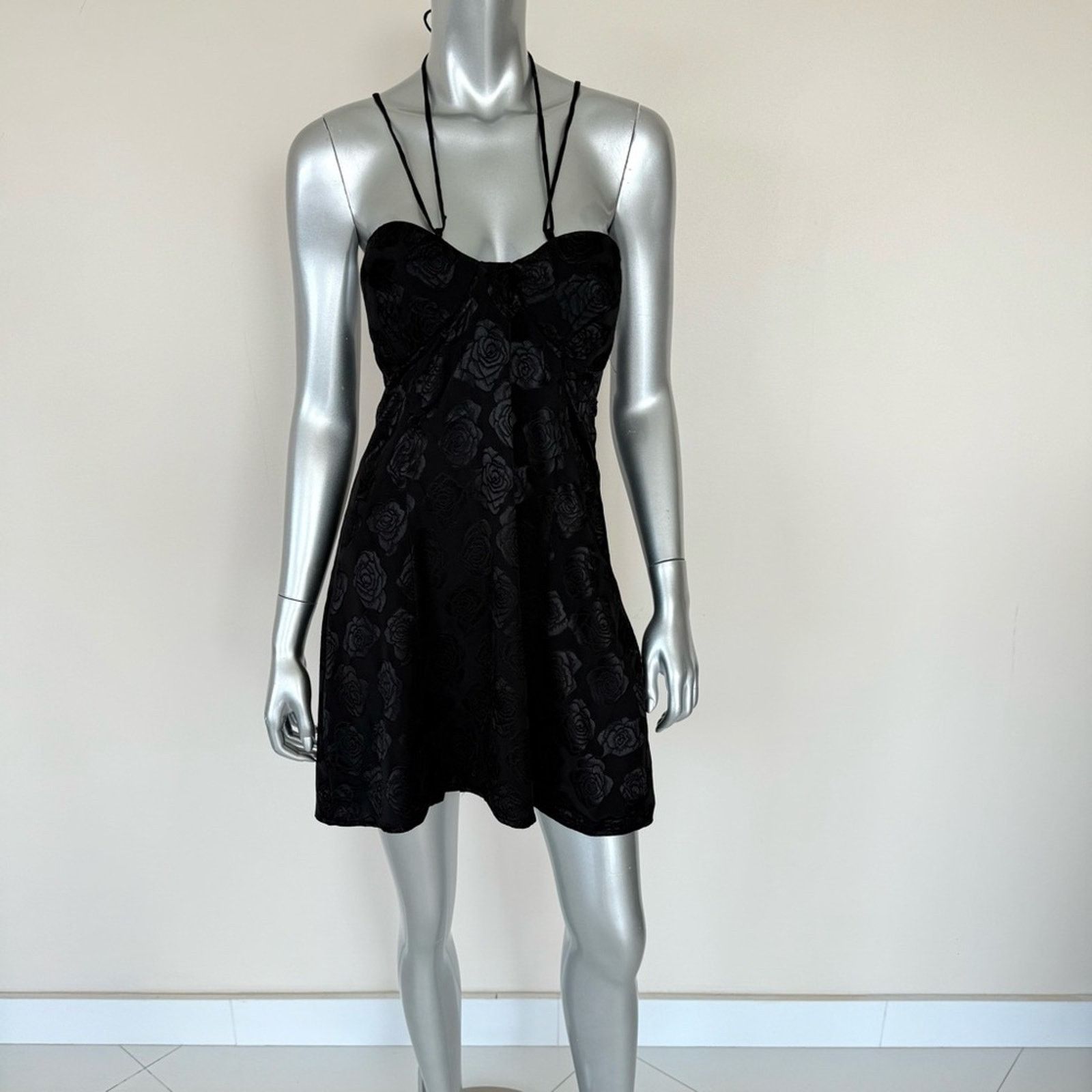 For Love & Lemons NWT!!! For Love and Lemons women dress size L Retail 180$ Size L / US 10 / IT 46 - 1 Thumbnail