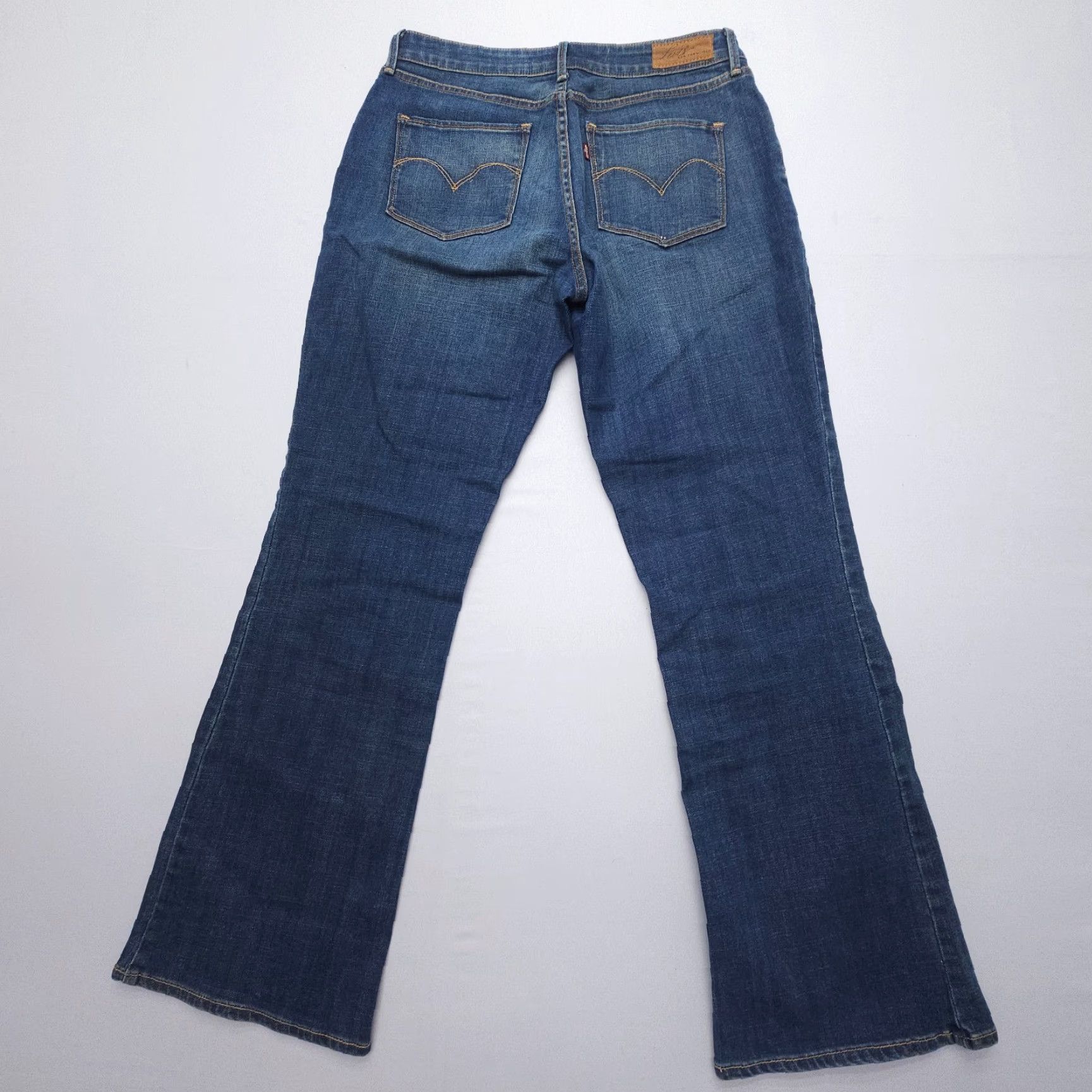 Levi's Levi's Bootcut Jeans Womens 12 / 31 Dark Wash Blue Comfort Mid Rise Regular Fit 2000s Size 34" / US 12 / IT 48 - 2 Thumbnail