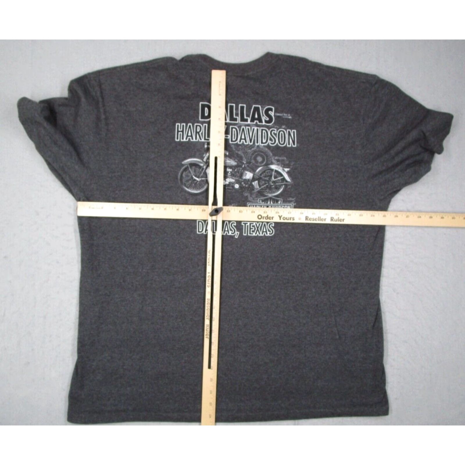 Harley Davidson Harley-Davidson Shirt Mens 2XL Gray Dallas Texas Double Sided Tattoo Girl Shirt Mens 2XL Gray Size US XXL / EU 58 / 5 - 7 Thumbnail
